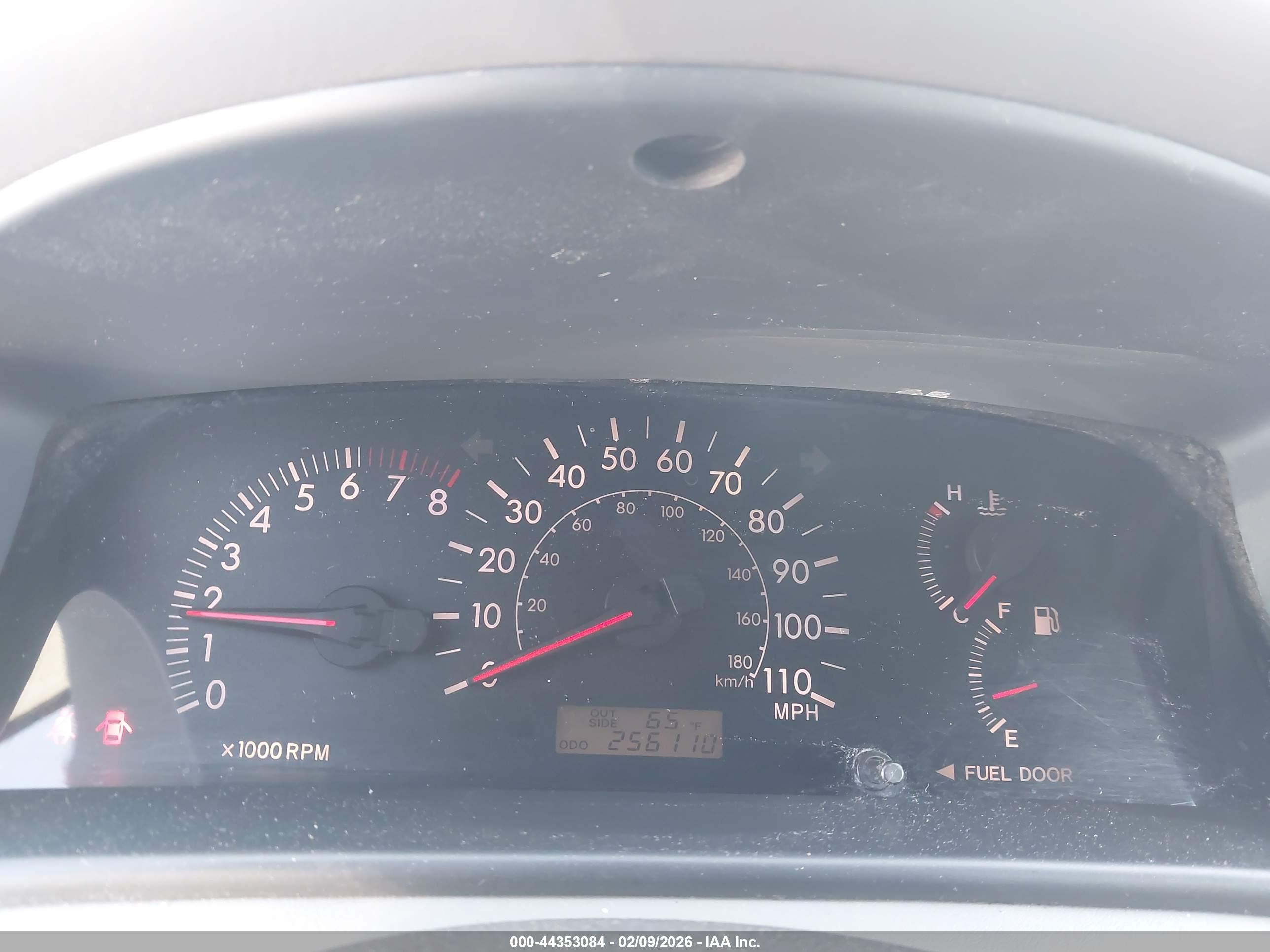 TOYOTA COROLLA image 7