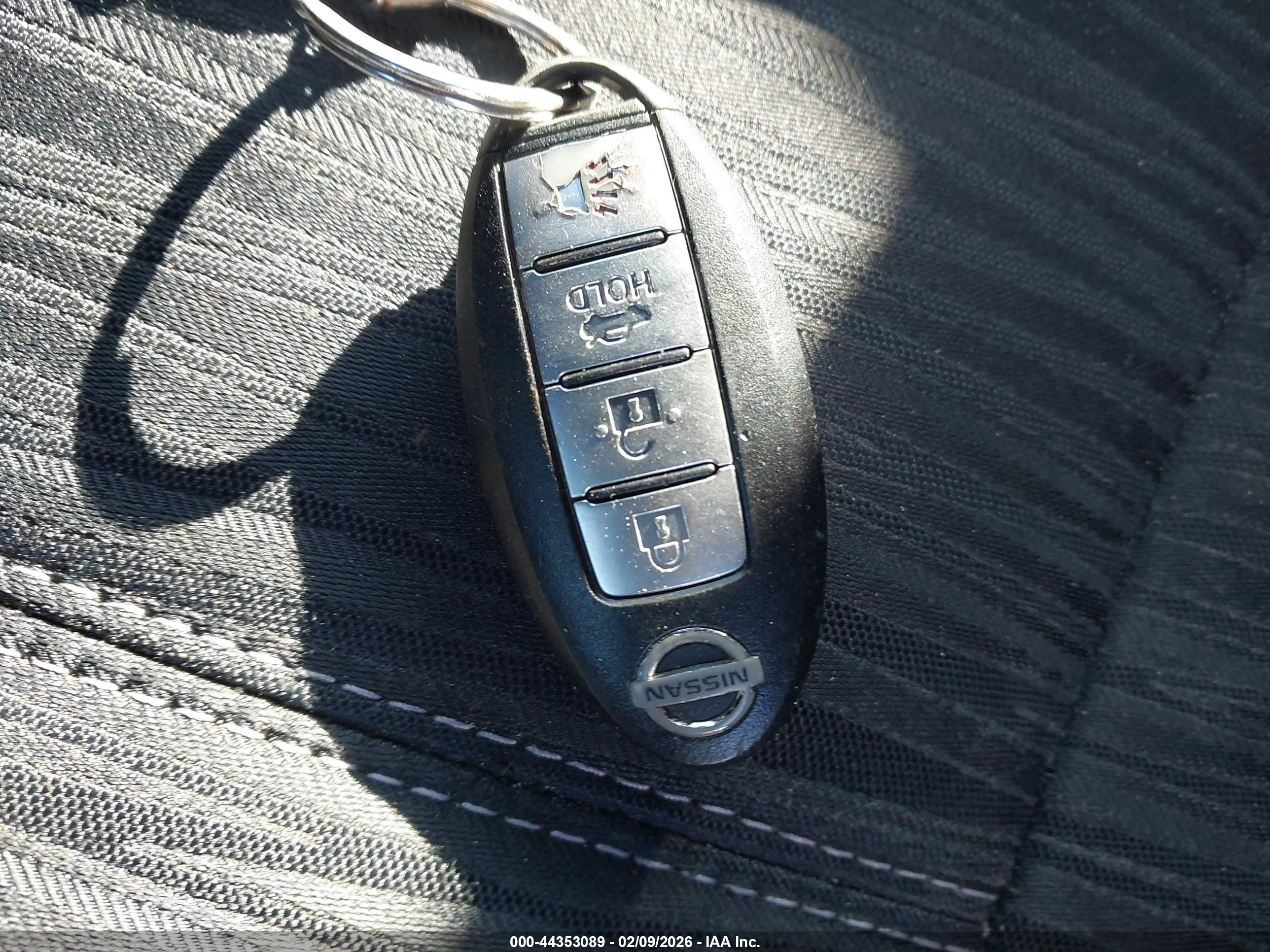 NISSAN SENTRA image 11
