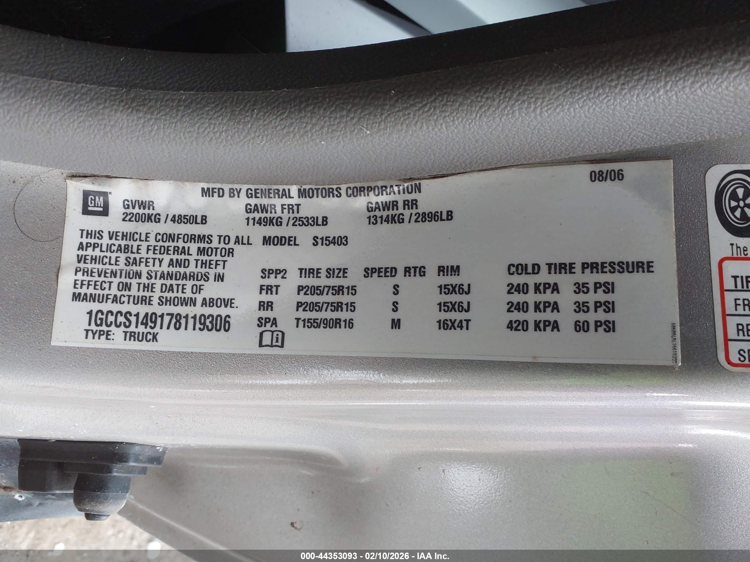CHEVROLET COLORADO image 9