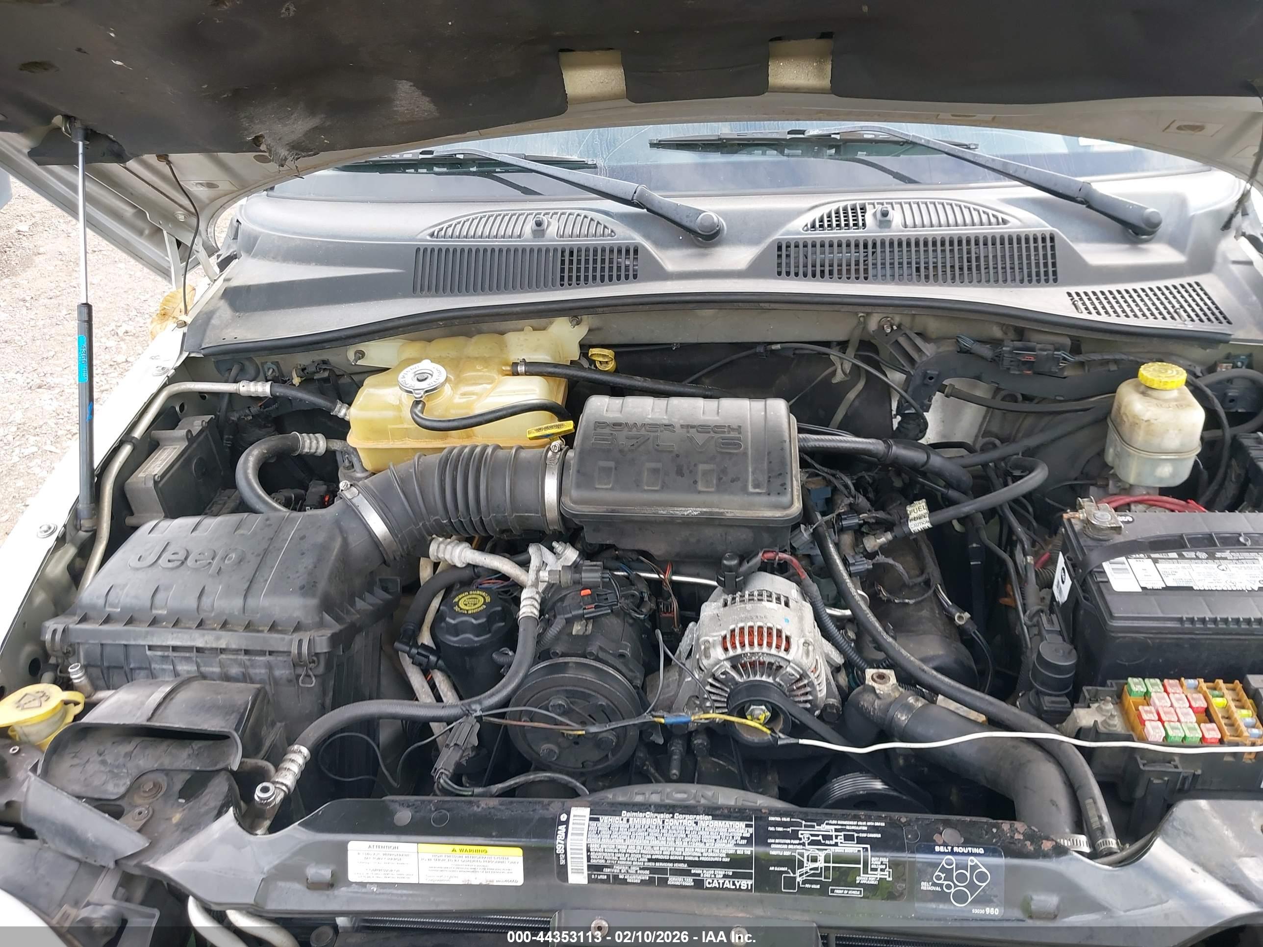 JEEP LIBERTY image 10