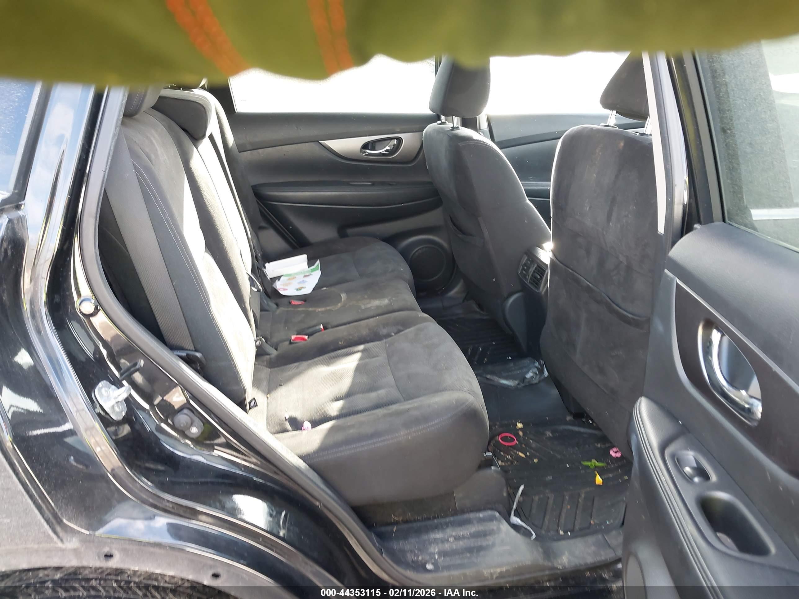 NISSAN ROGUE image 8