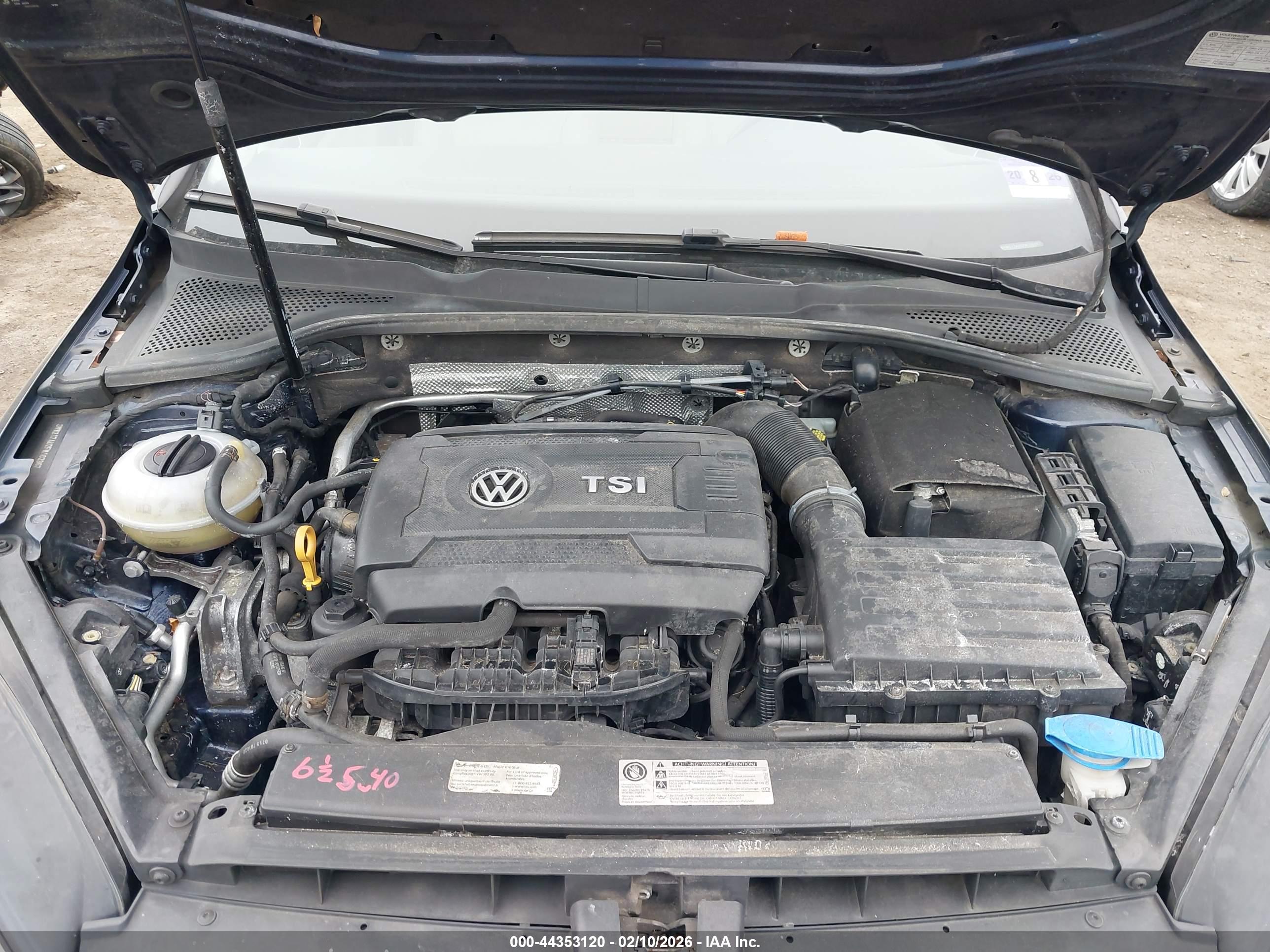 VOLKSWAGEN GOLF image 10