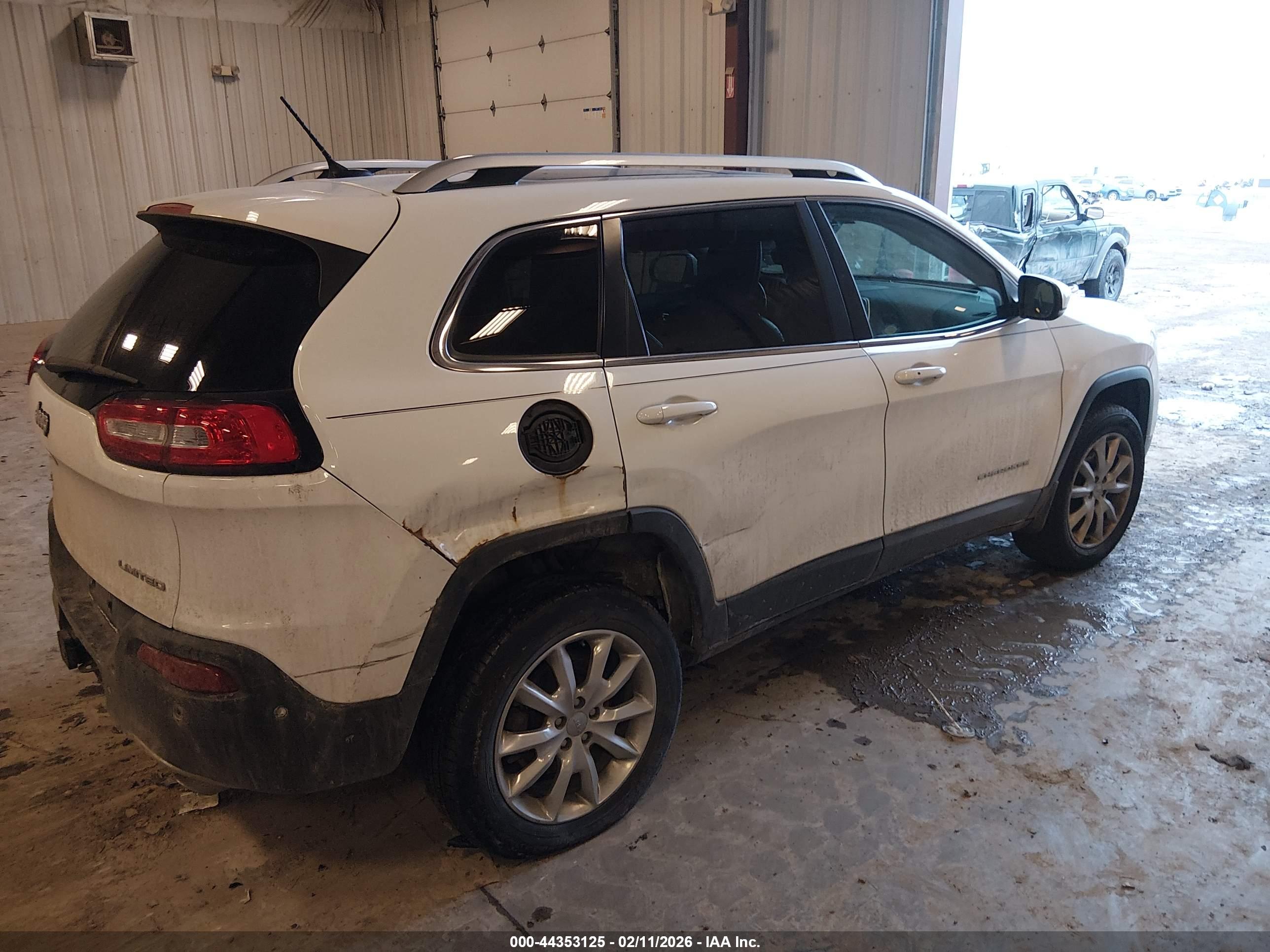 JEEP CHEROKEE image 6