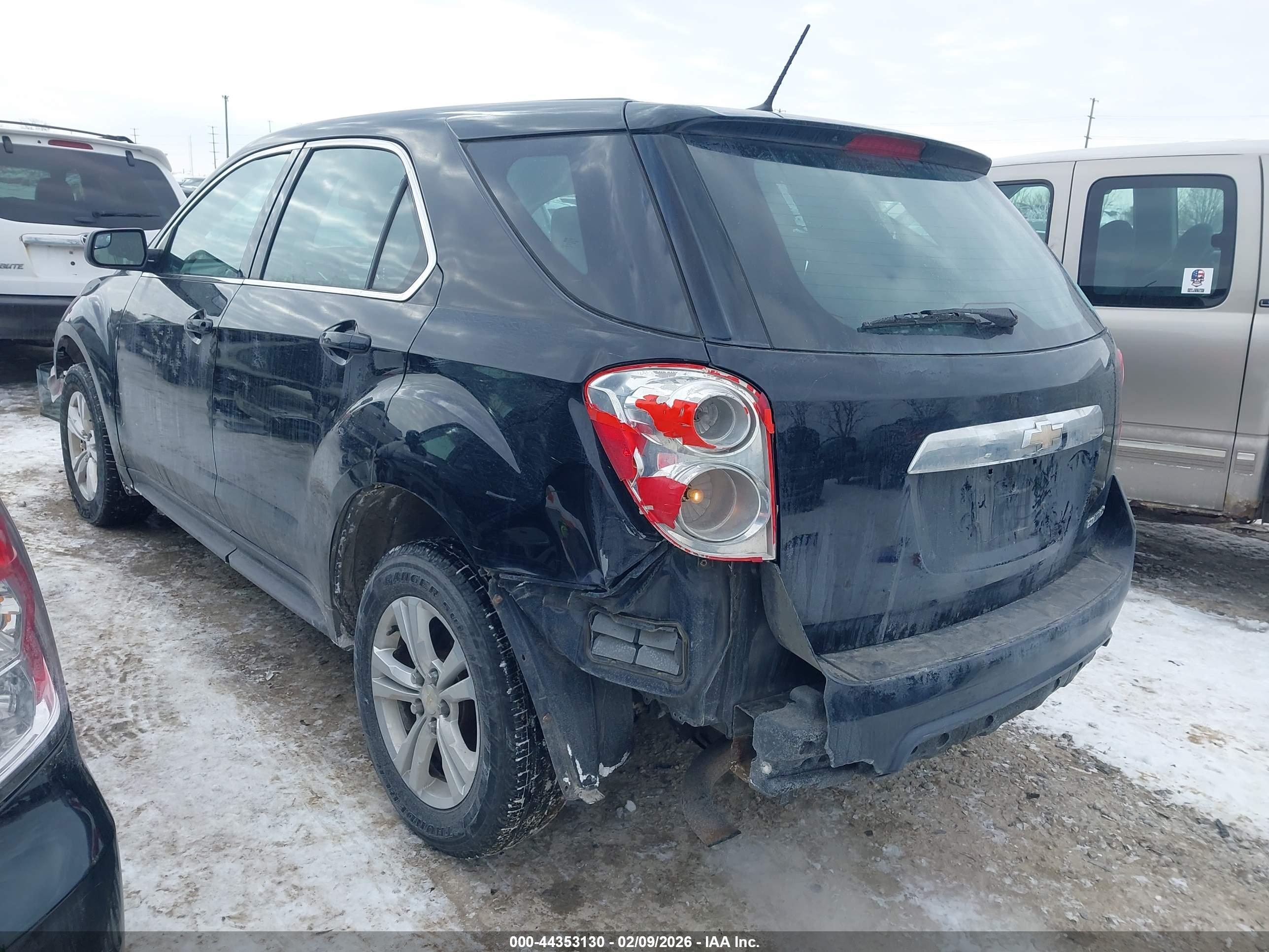 CHEVROLET EQUINOX image 3