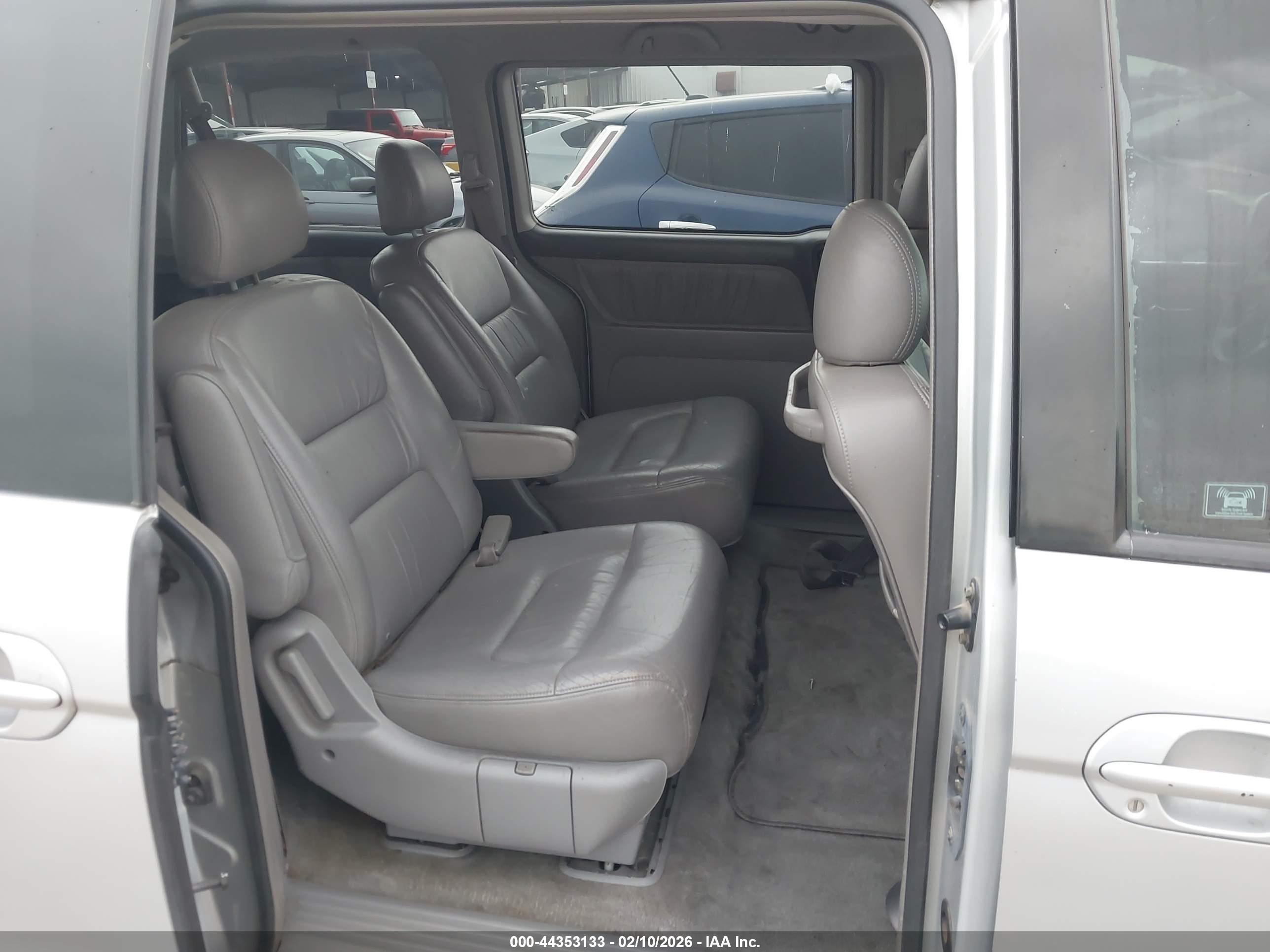 HONDA ODYSSEY image 8