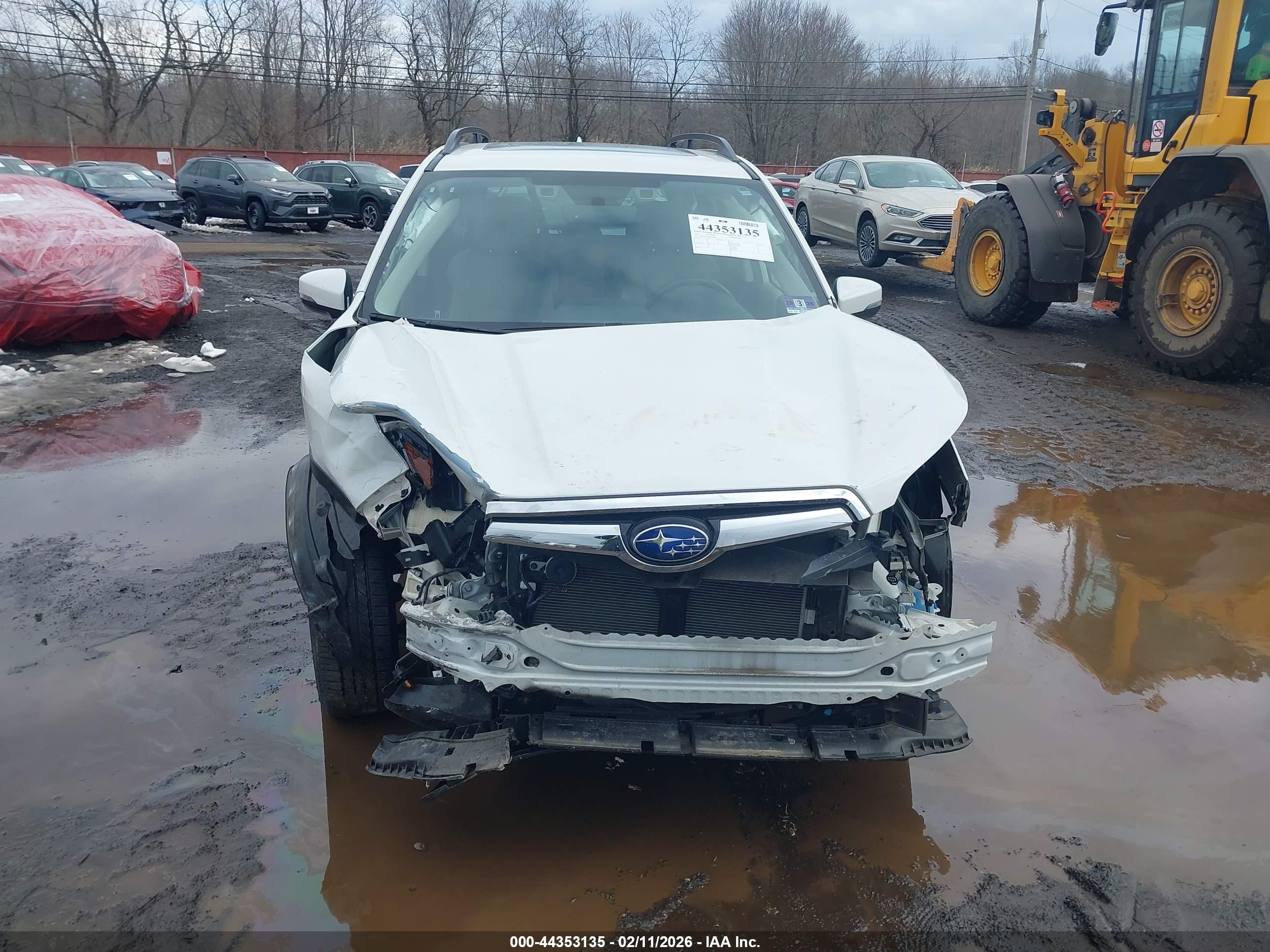 SUBARU FORESTER image 6