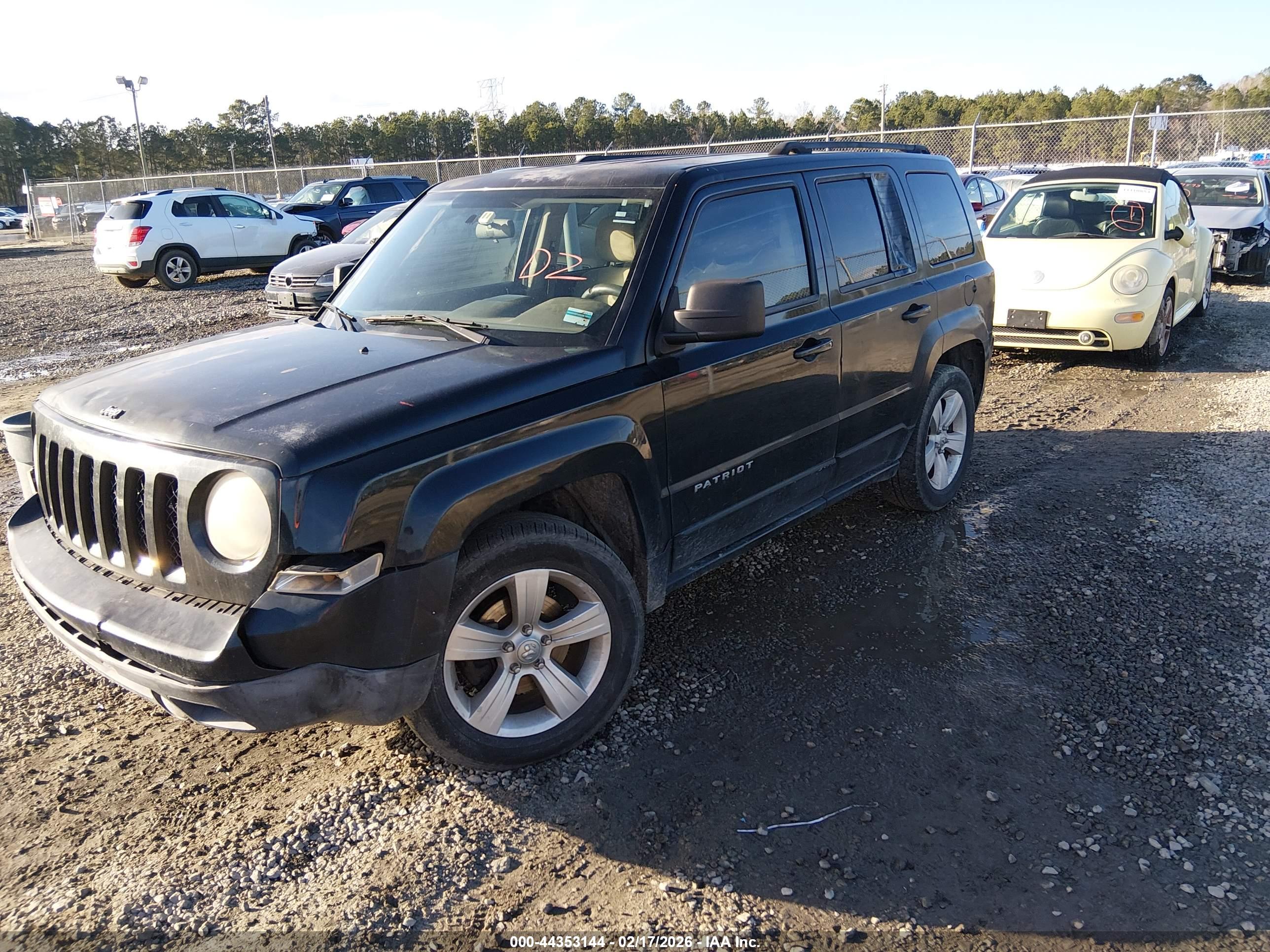 JEEP PATRIOT image 2