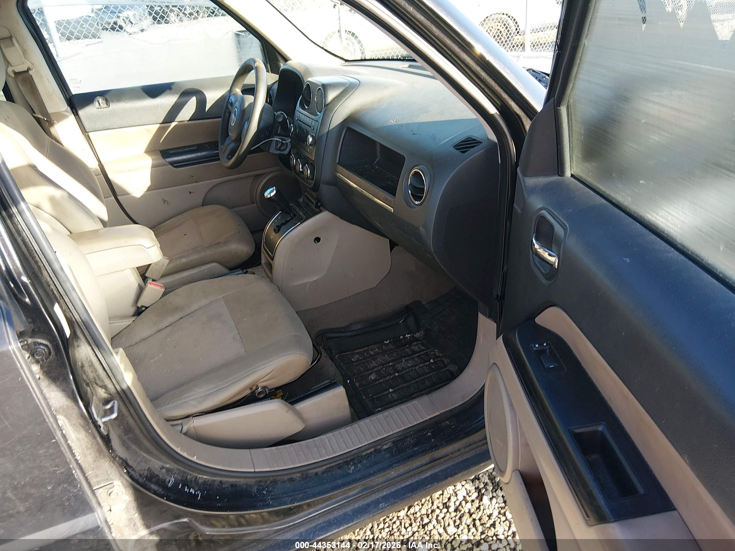 JEEP PATRIOT image 5