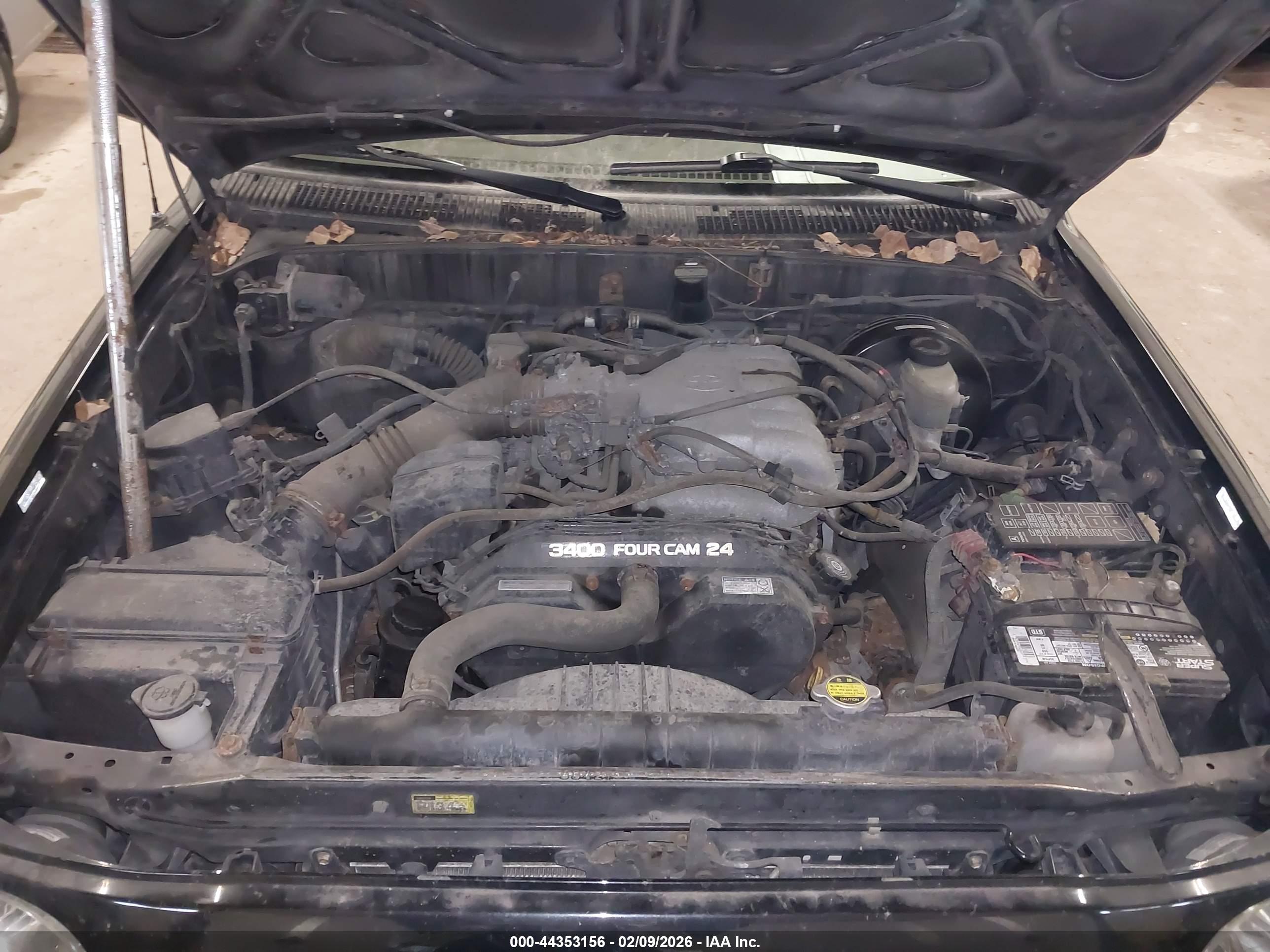 TOYOTA TACOMA image 6