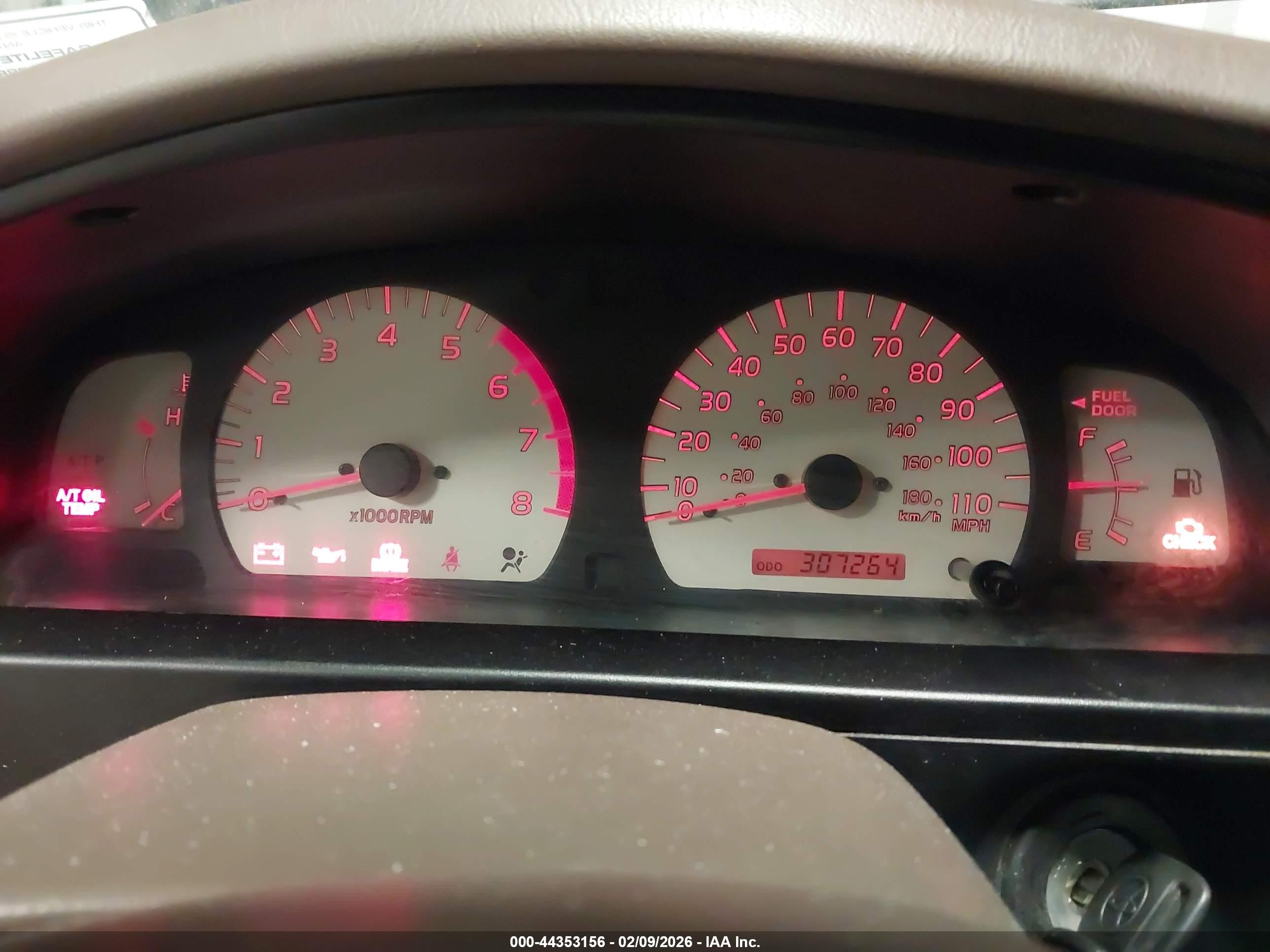 TOYOTA TACOMA image 7