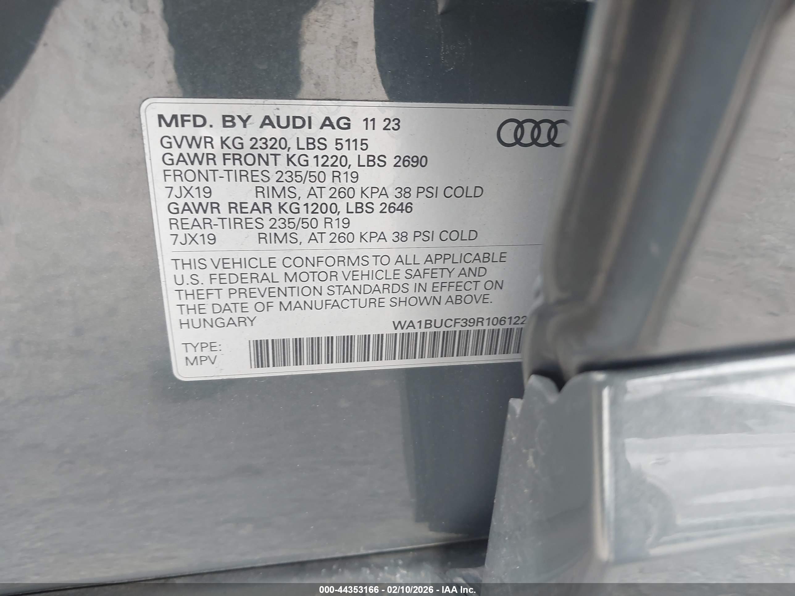 AUDI Q3 image 9