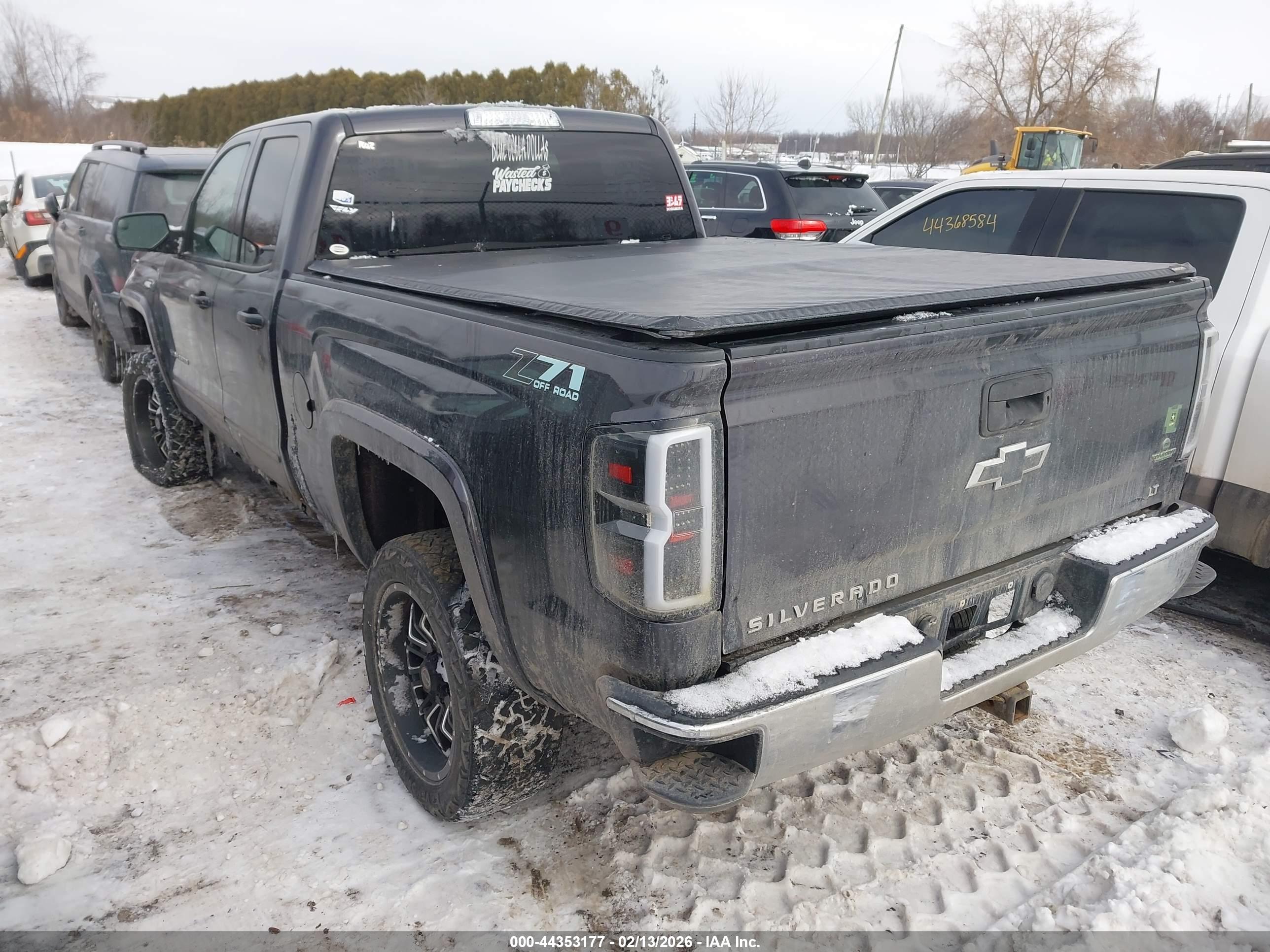 CHEVROLET SILVERADO image 3