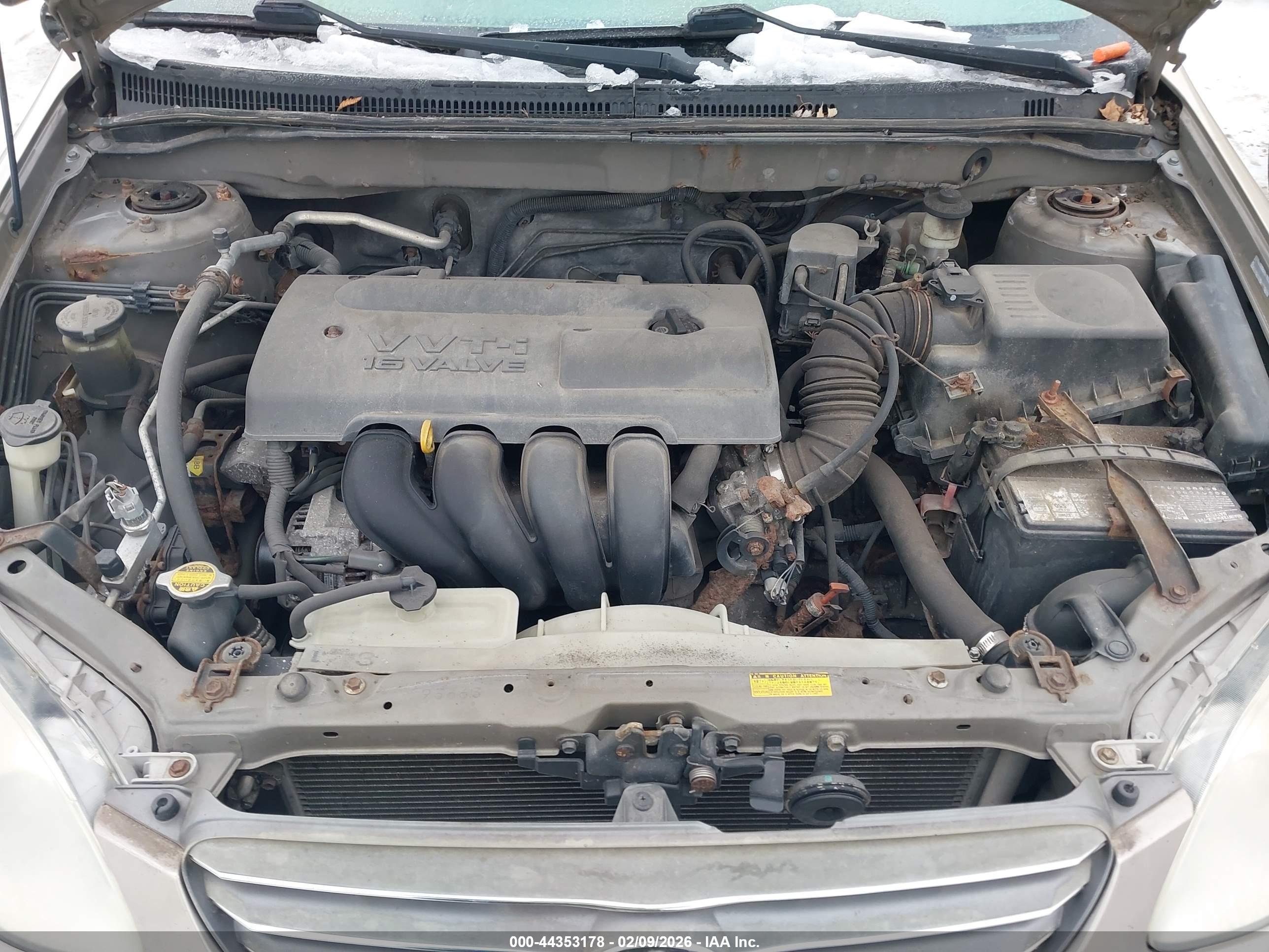 TOYOTA COROLLA image 10