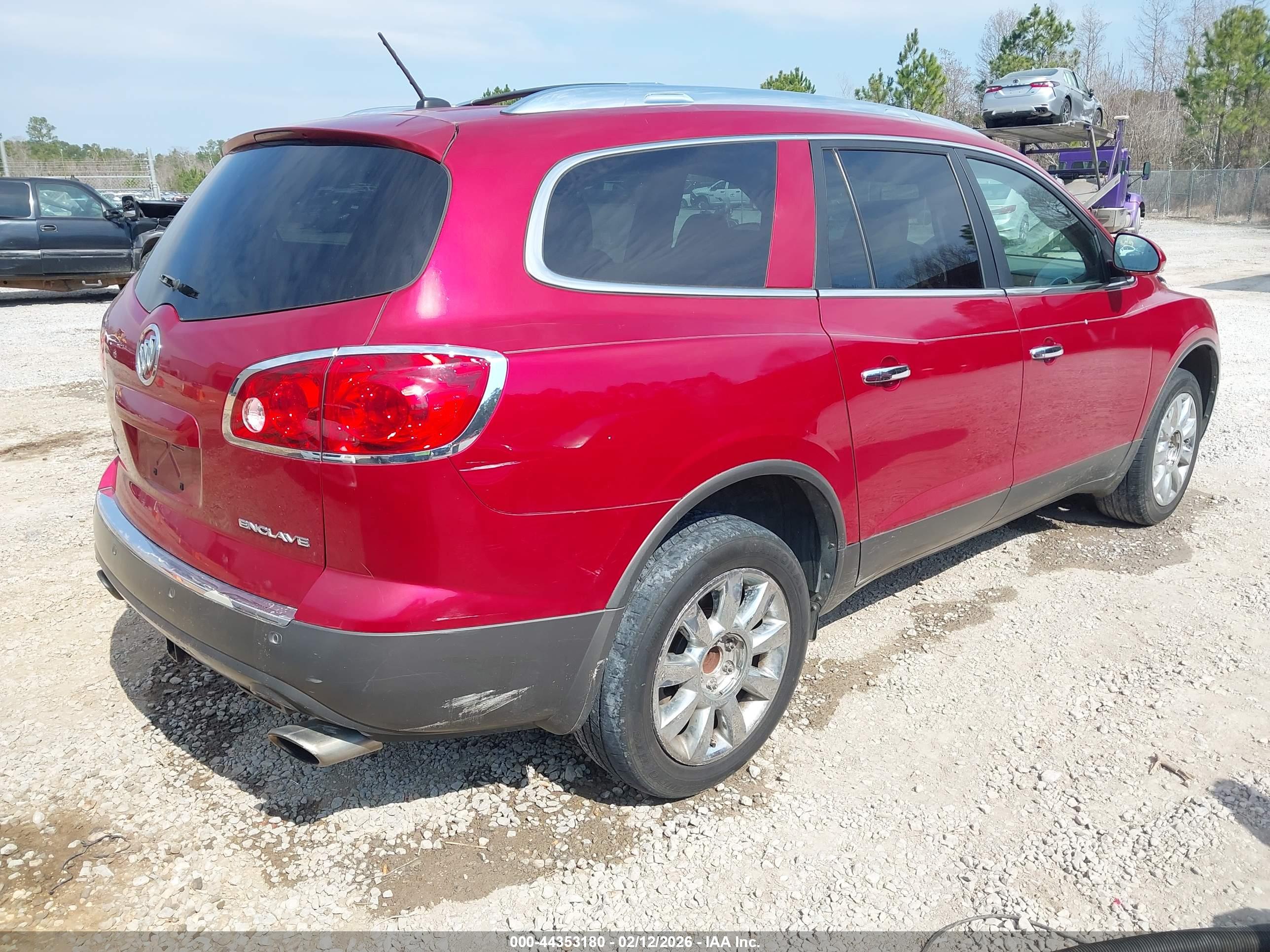 BUICK ENCLAVE image 4