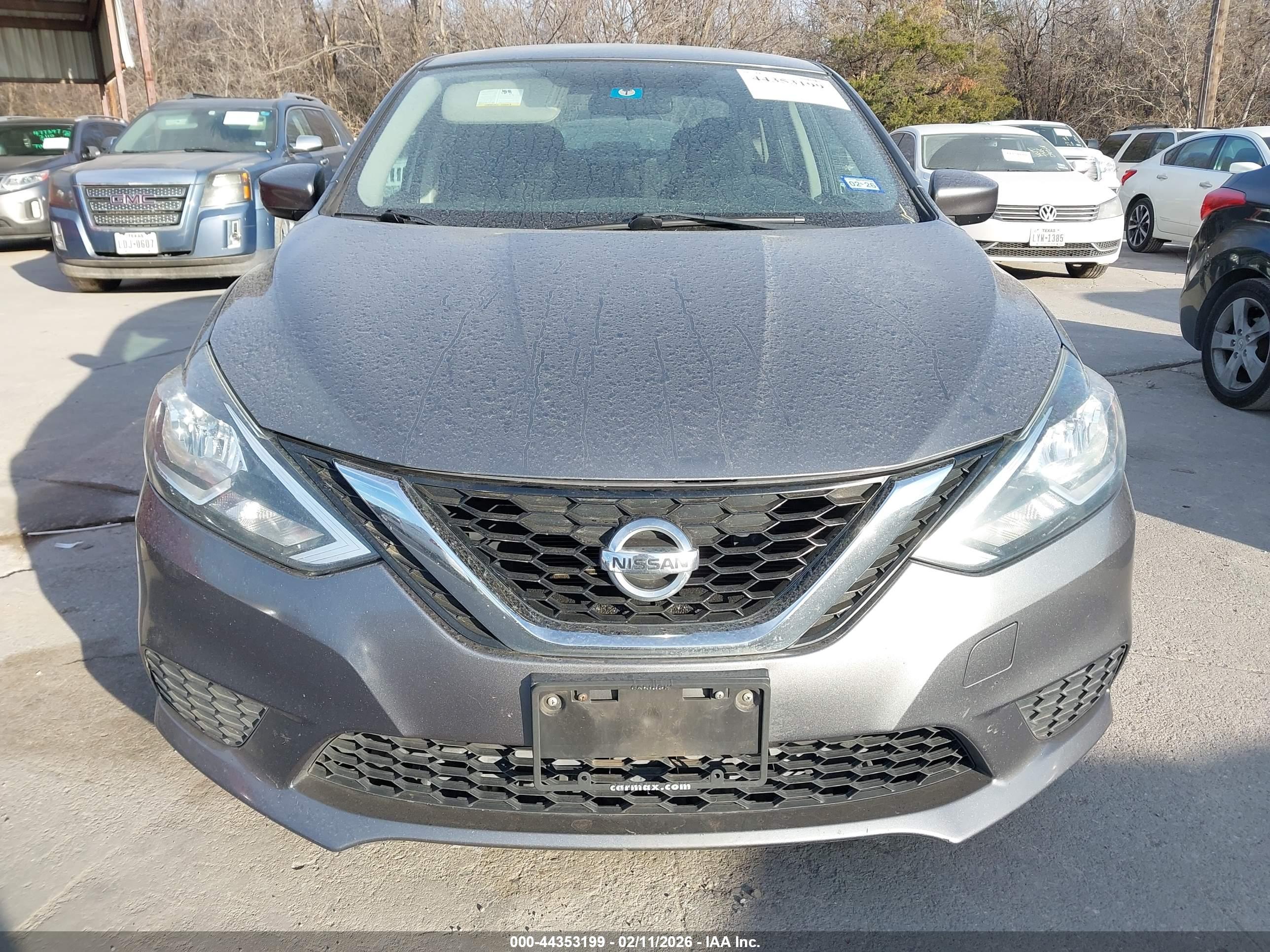 NISSAN SENTRA image 6