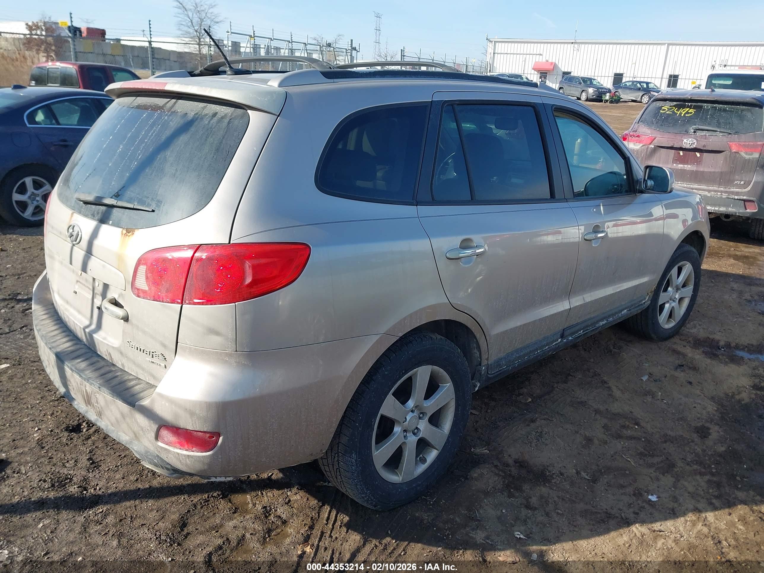 HYUNDAI SANTA image 4