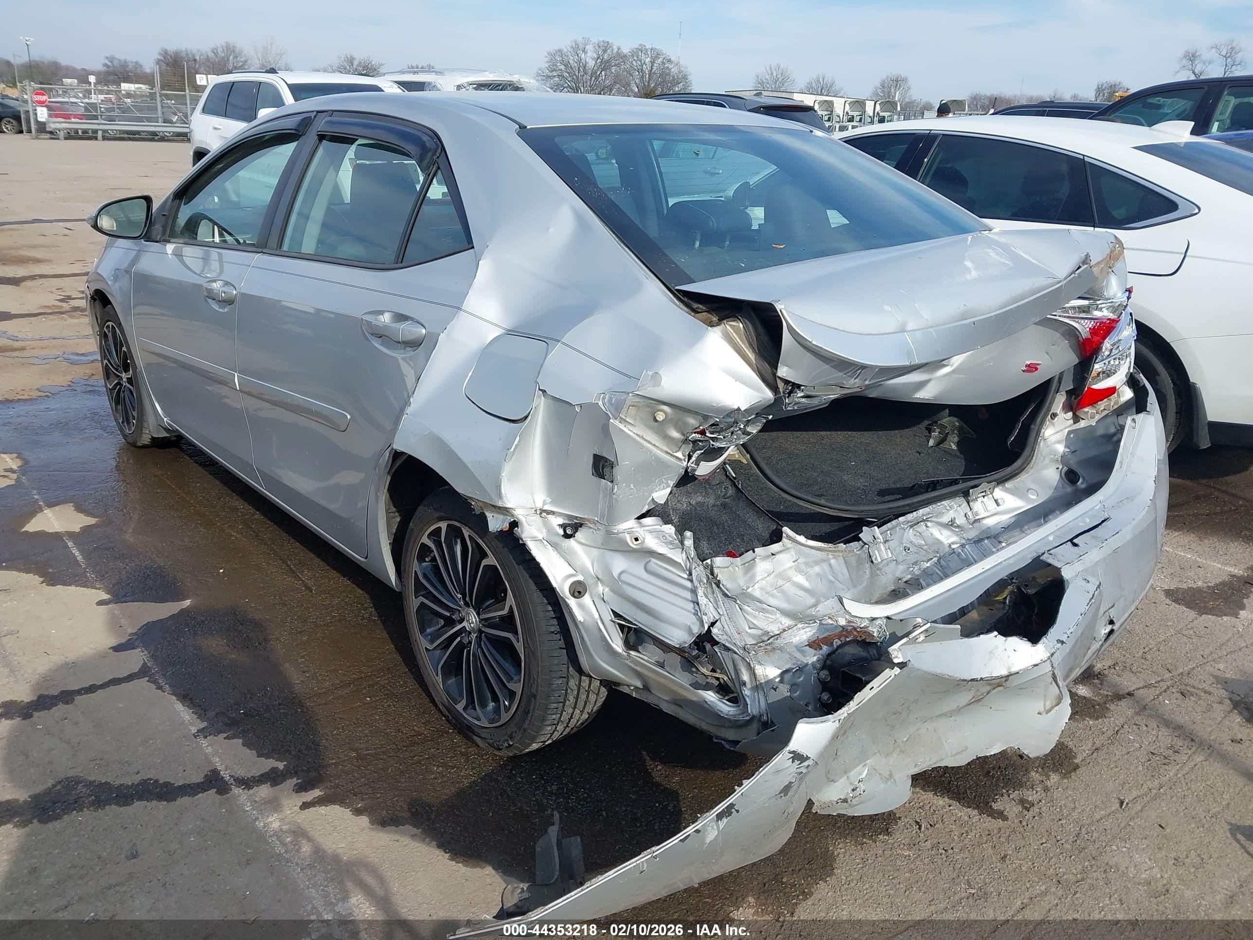 TOYOTA COROLLA image 3