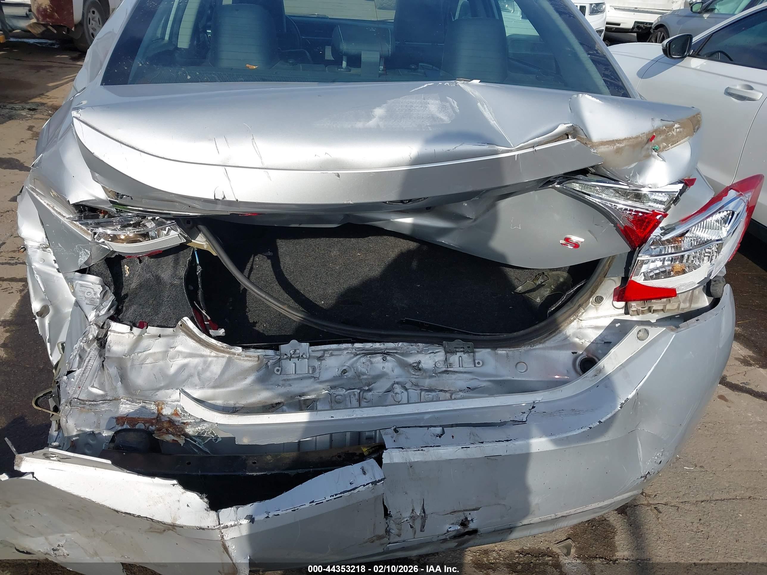 TOYOTA COROLLA image 6