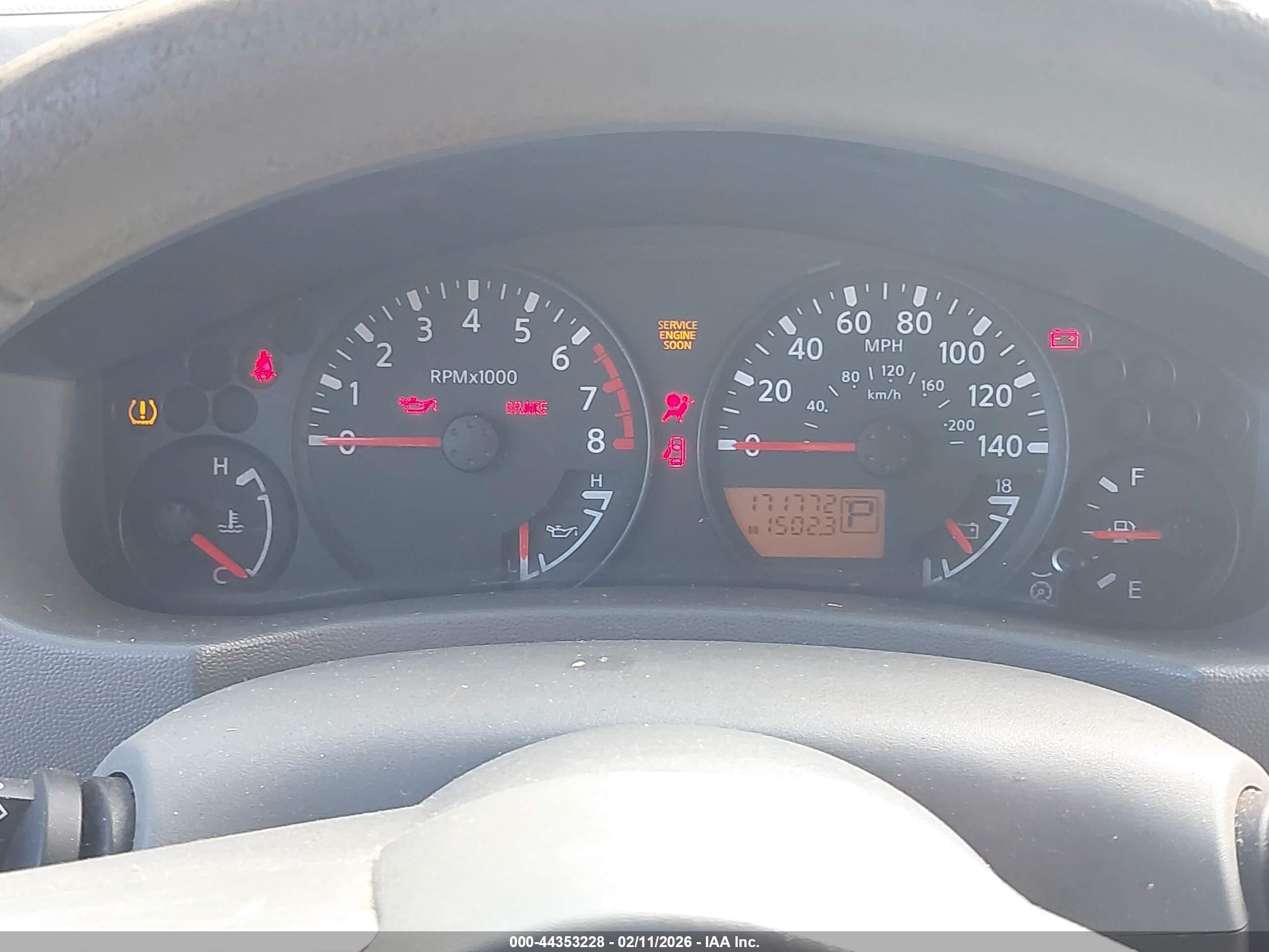 NISSAN FRONTIER image 7