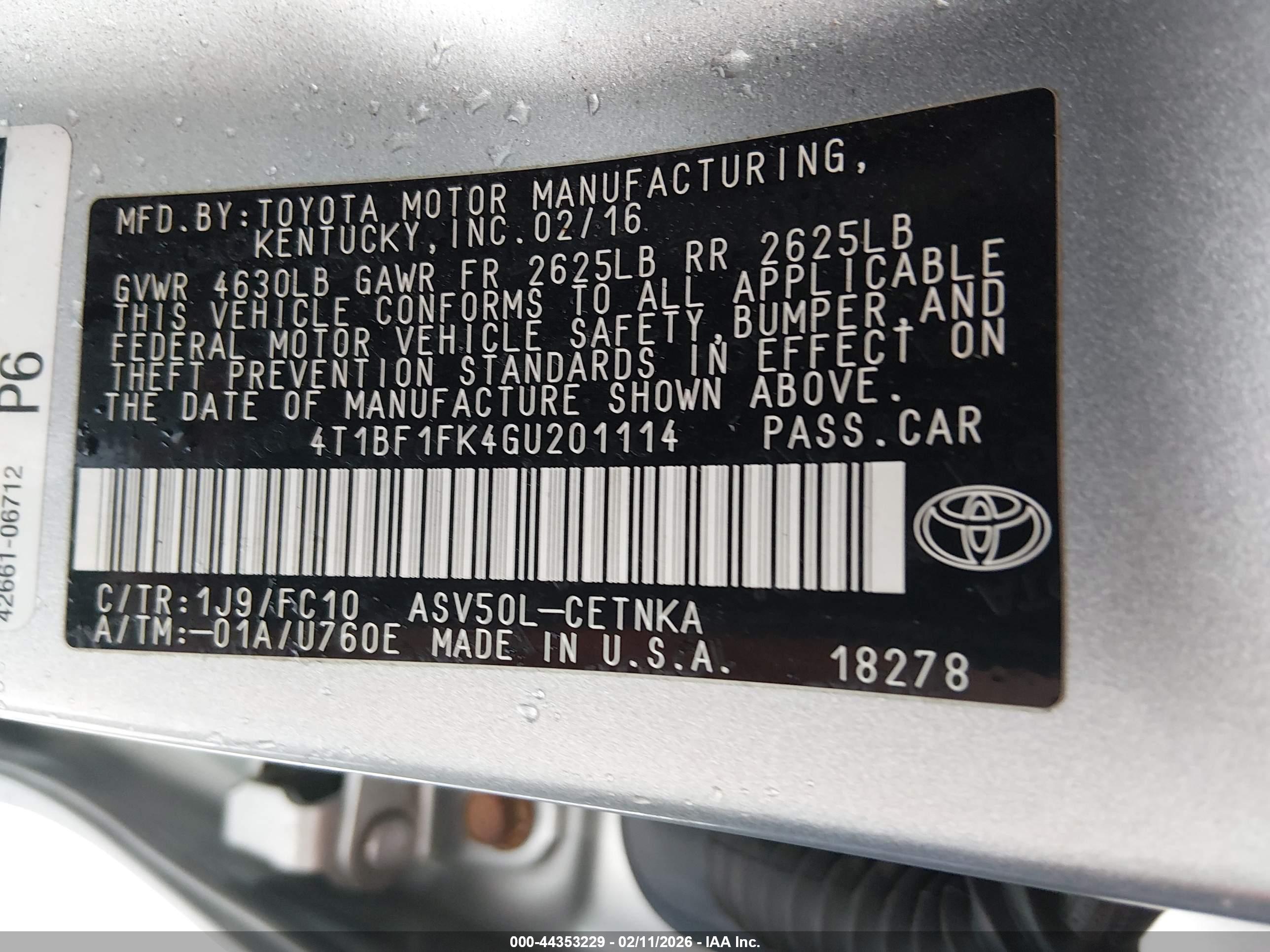TOYOTA CAMRY image 9