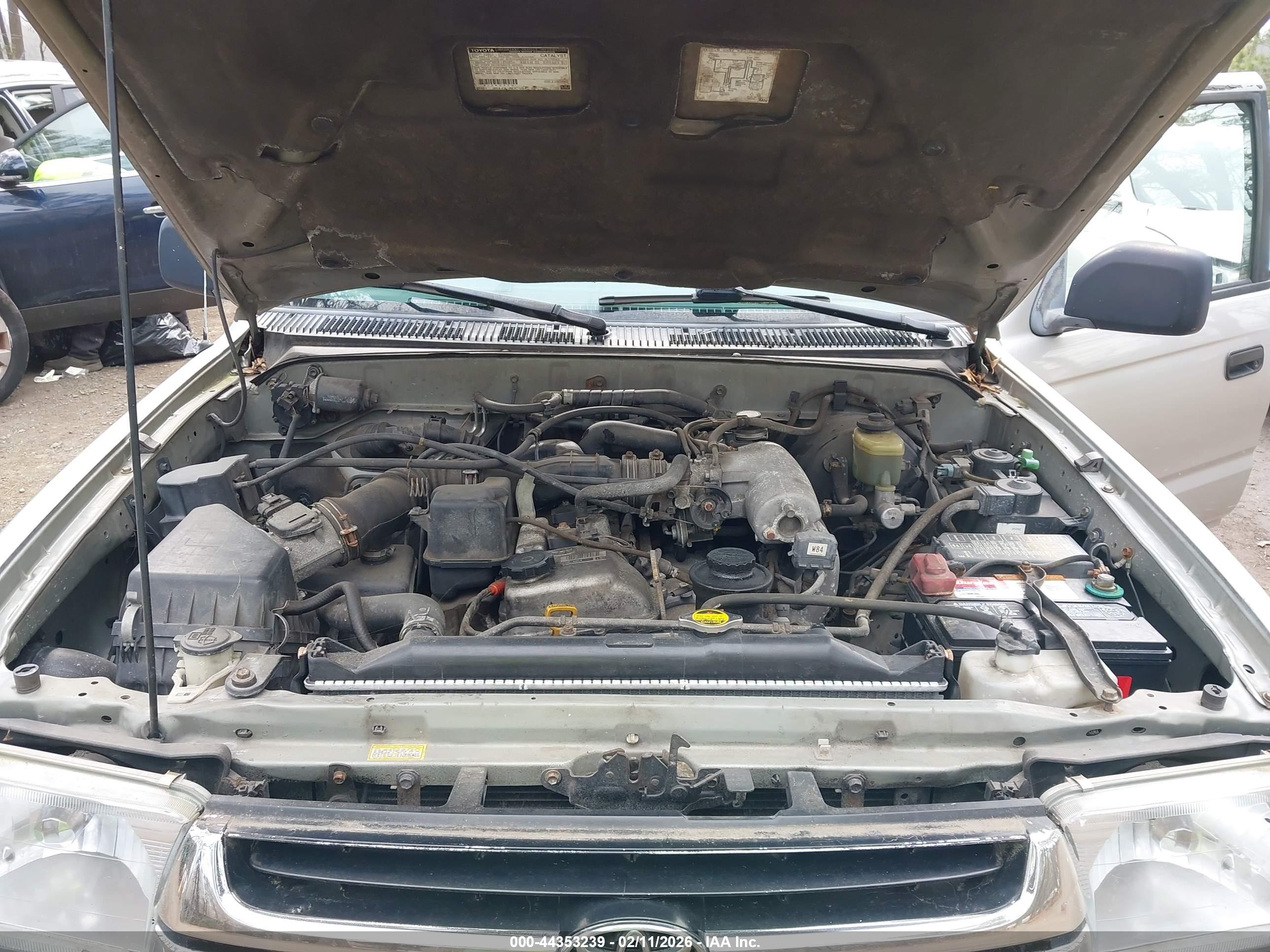TOYOTA 4RUNNER image 10