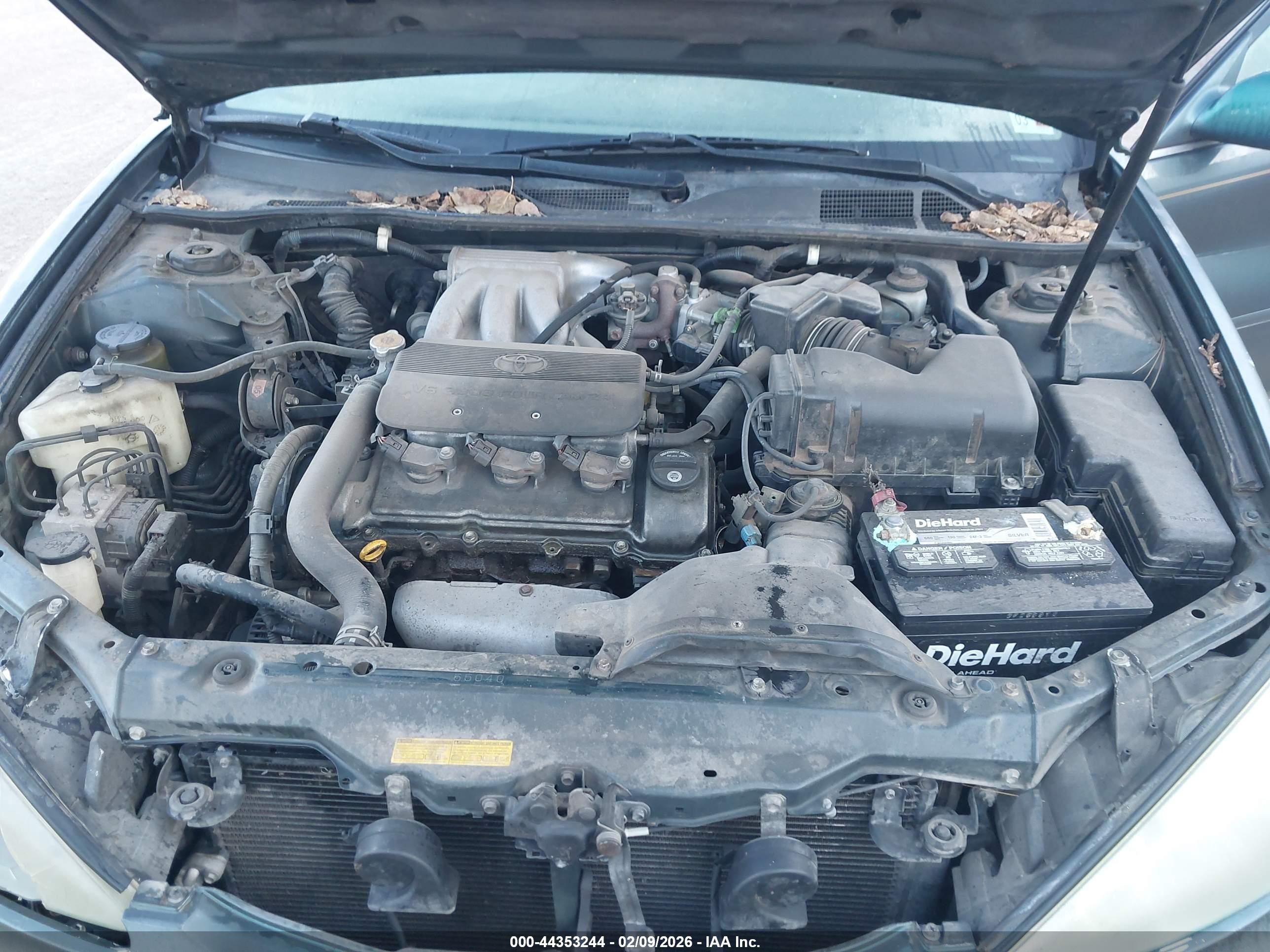 TOYOTA CAMRY image 10