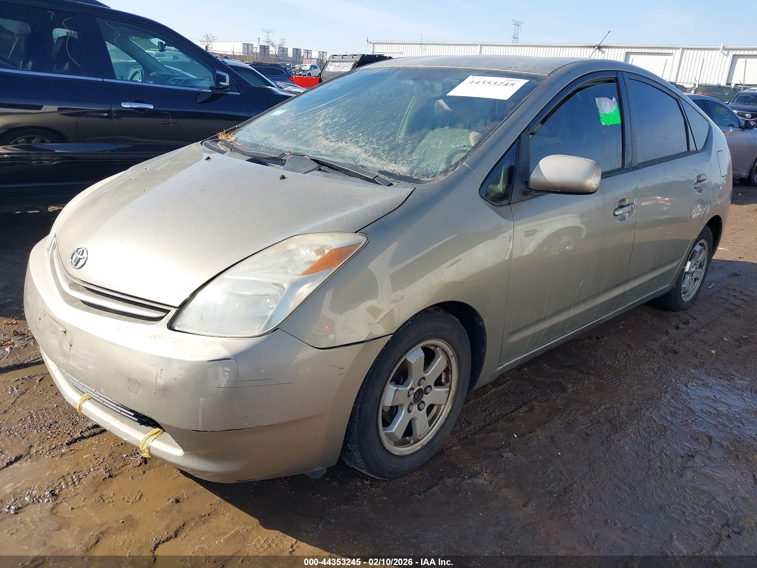 TOYOTA PRIUS image 6