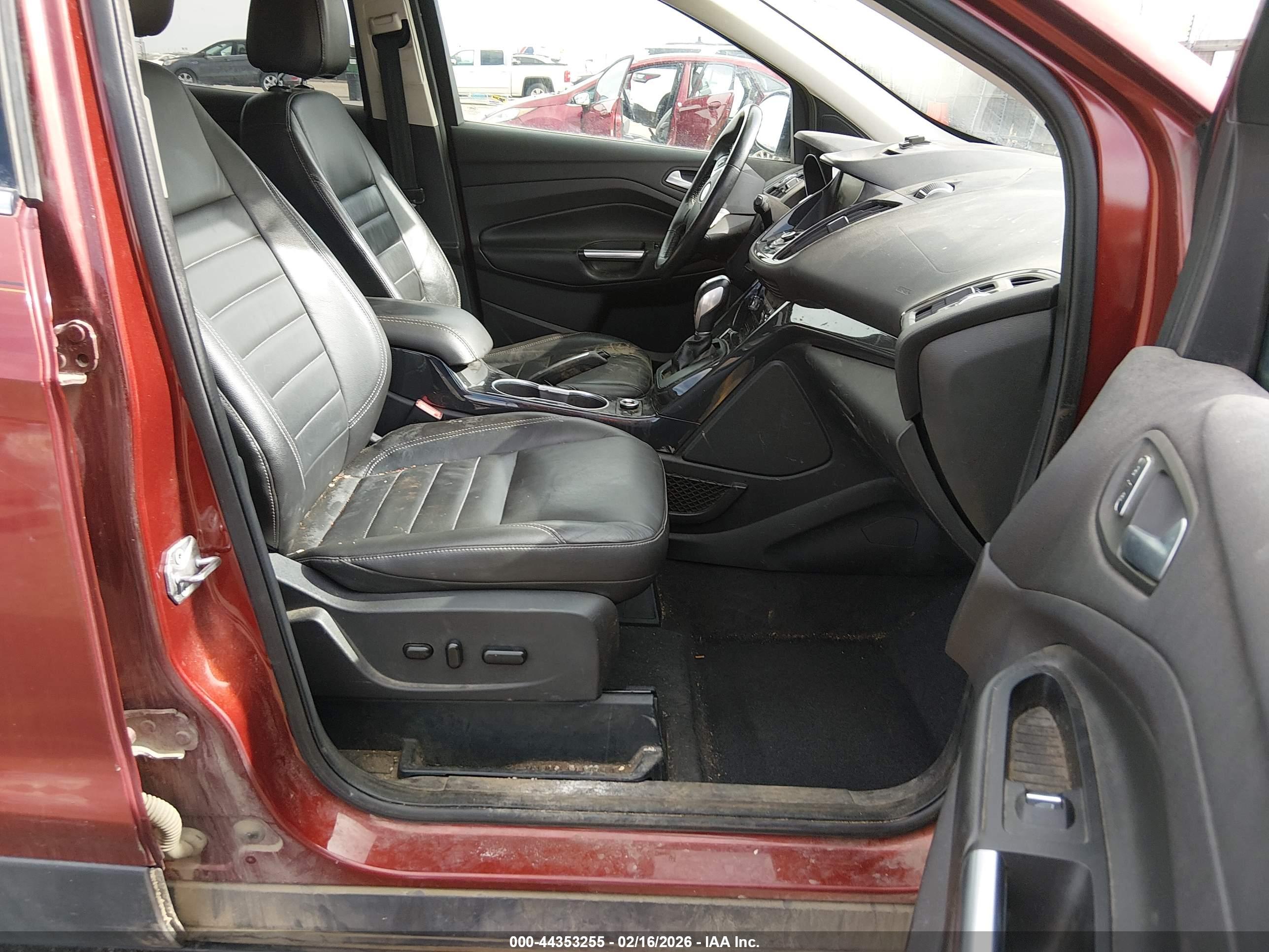 FORD ESCAPE image 5
