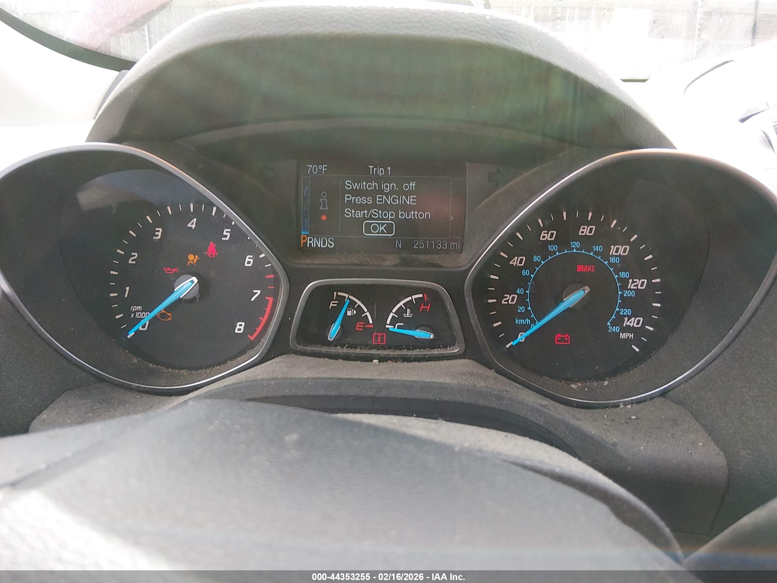 FORD ESCAPE image 7