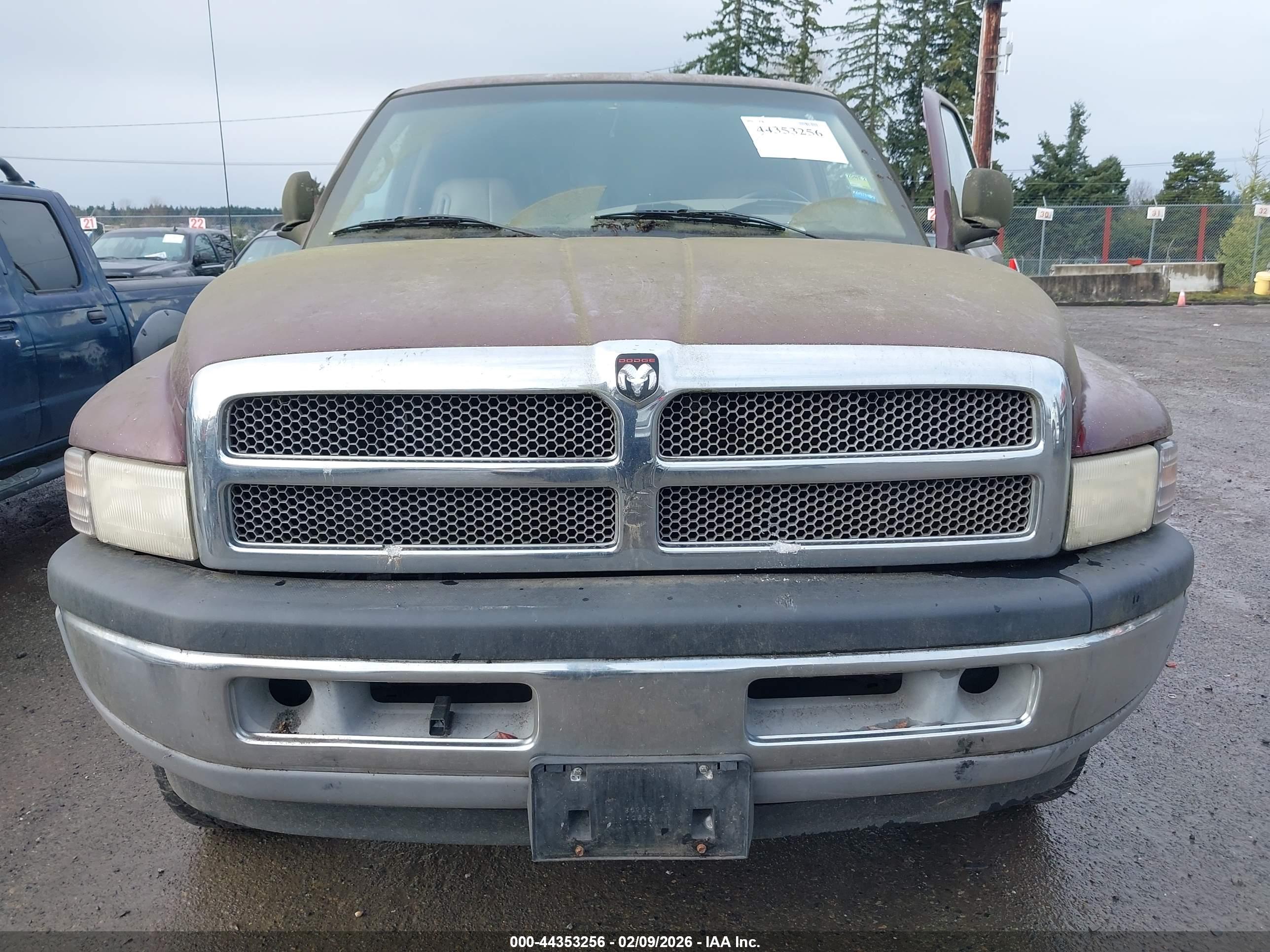 DODGE RAM image 6