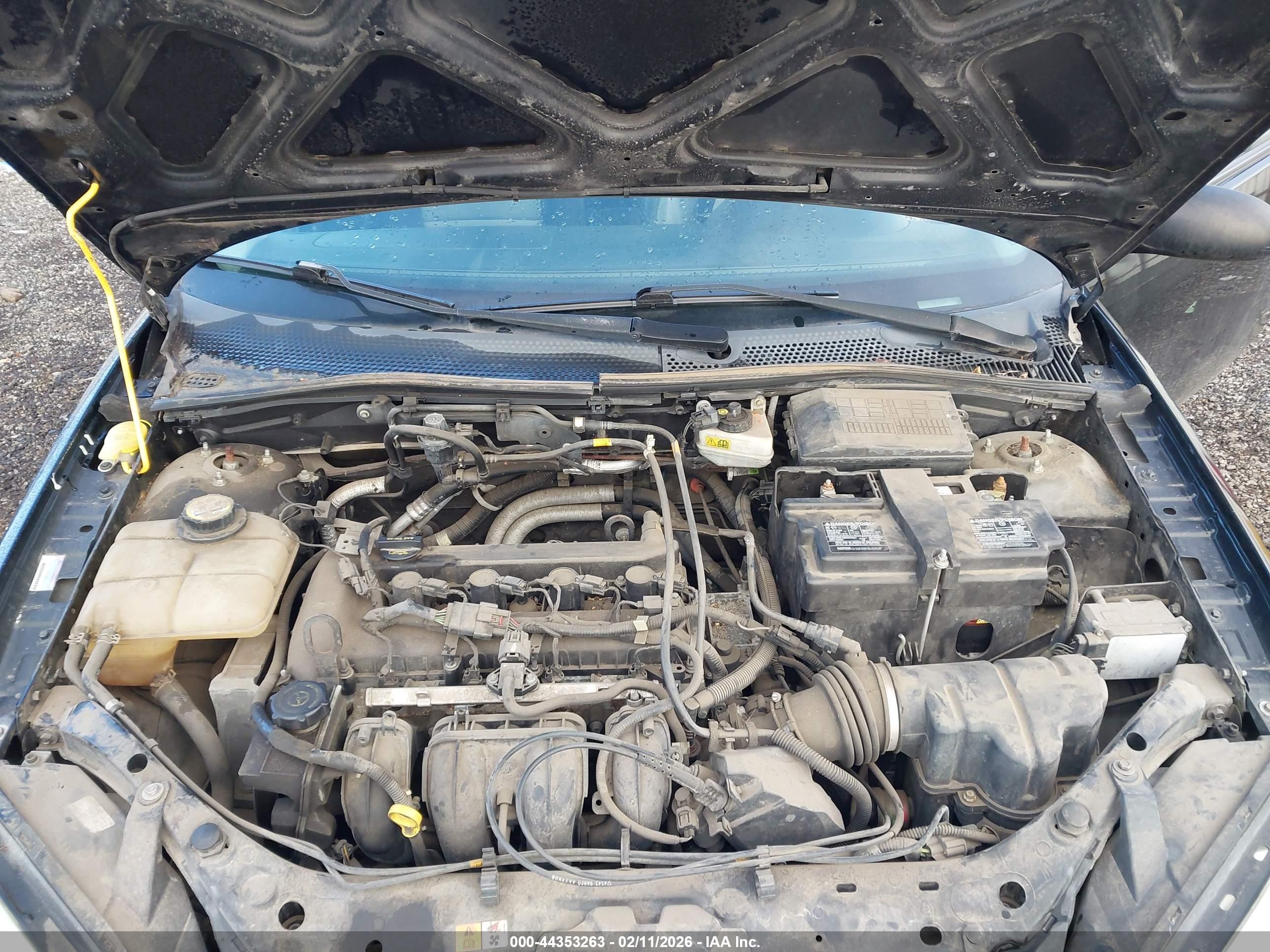 FORD FOCUS image 10