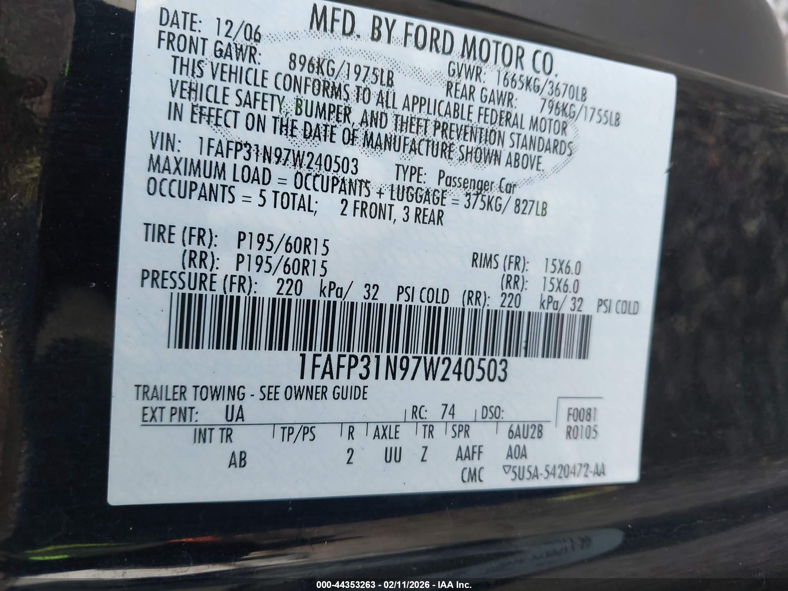 FORD FOCUS image 9