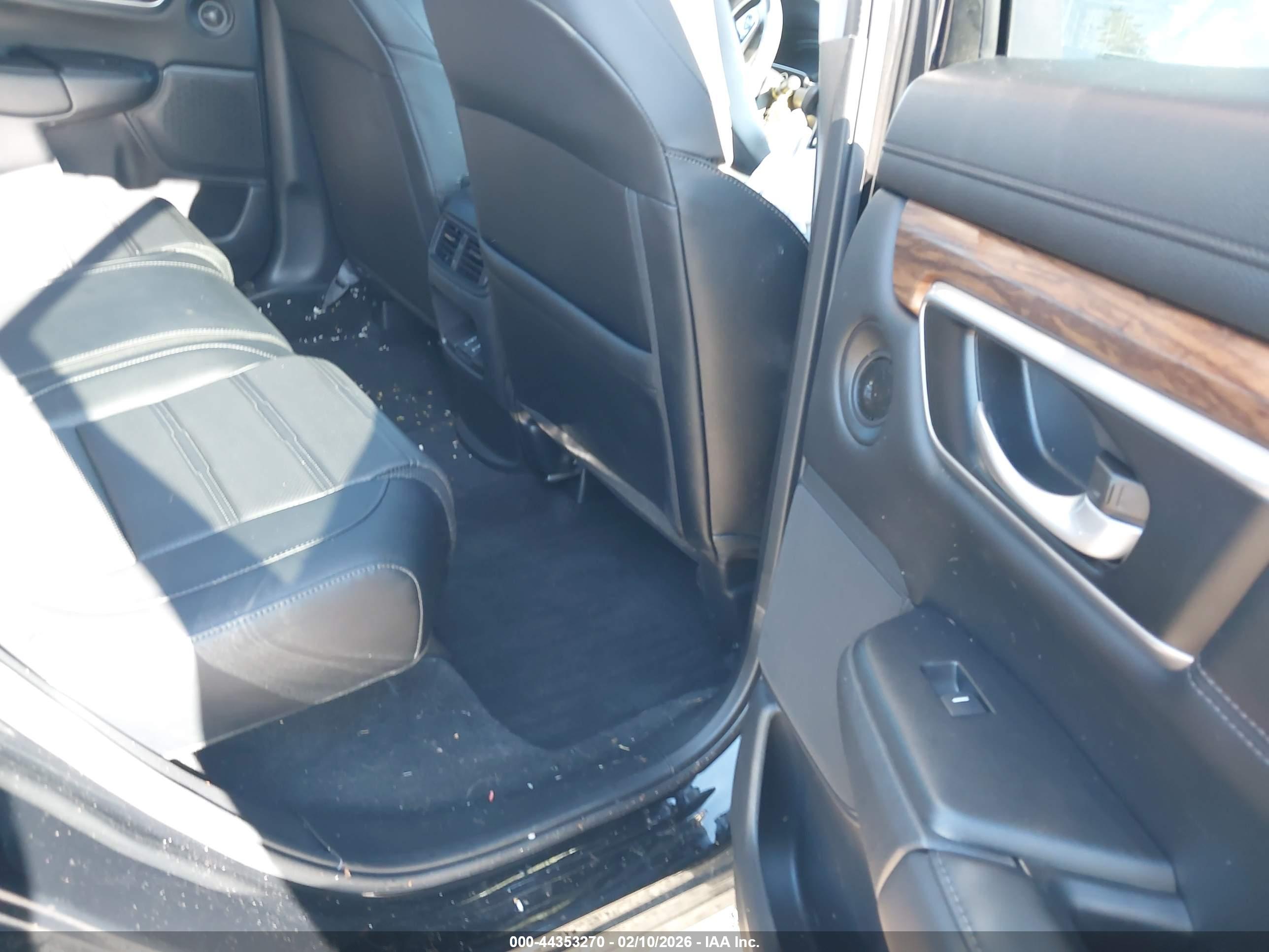 HONDA CR-V image 8
