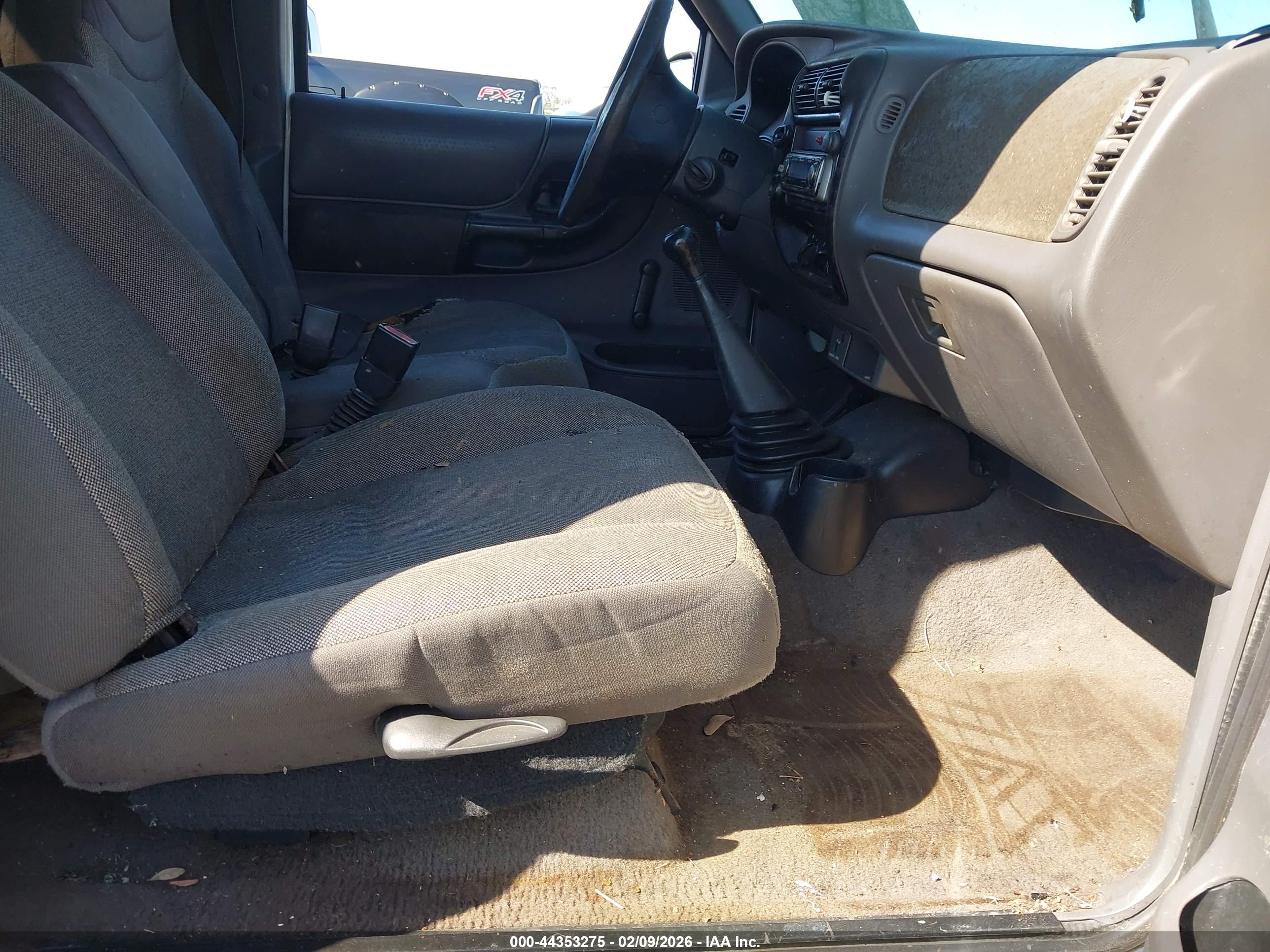 FORD RANGER image 5