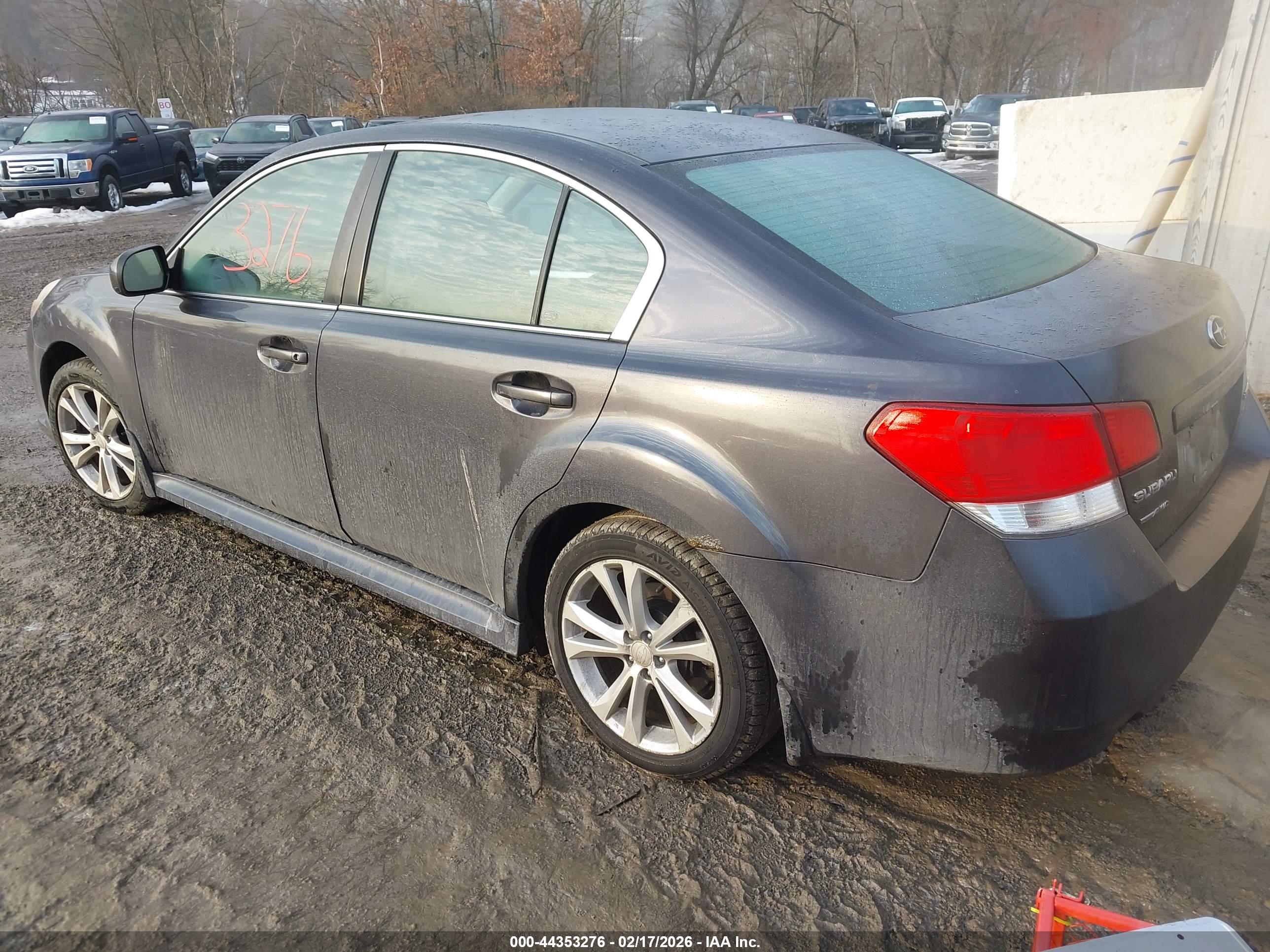 SUBARU LEGACY image 3