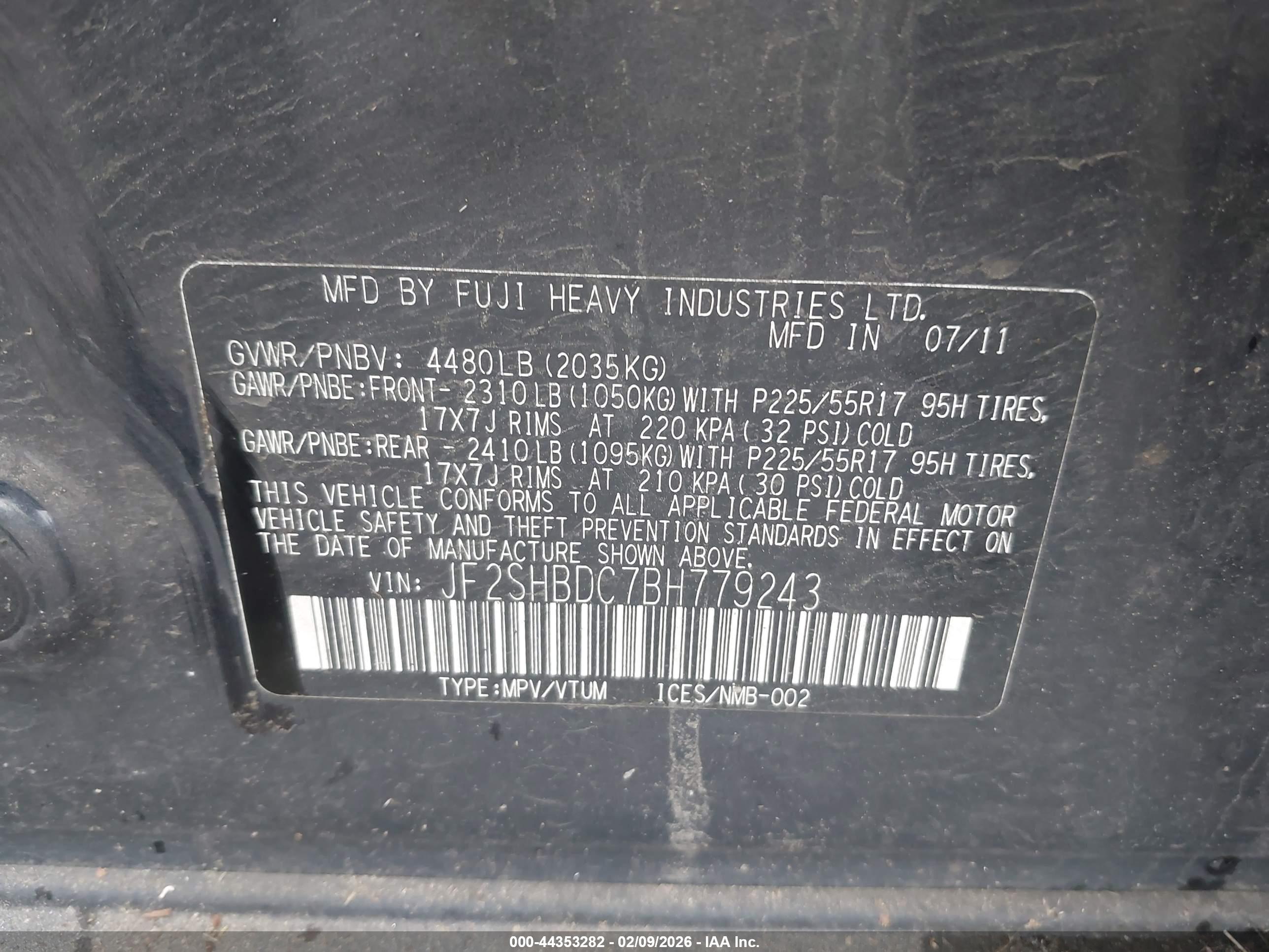 SUBARU FORESTER image 9