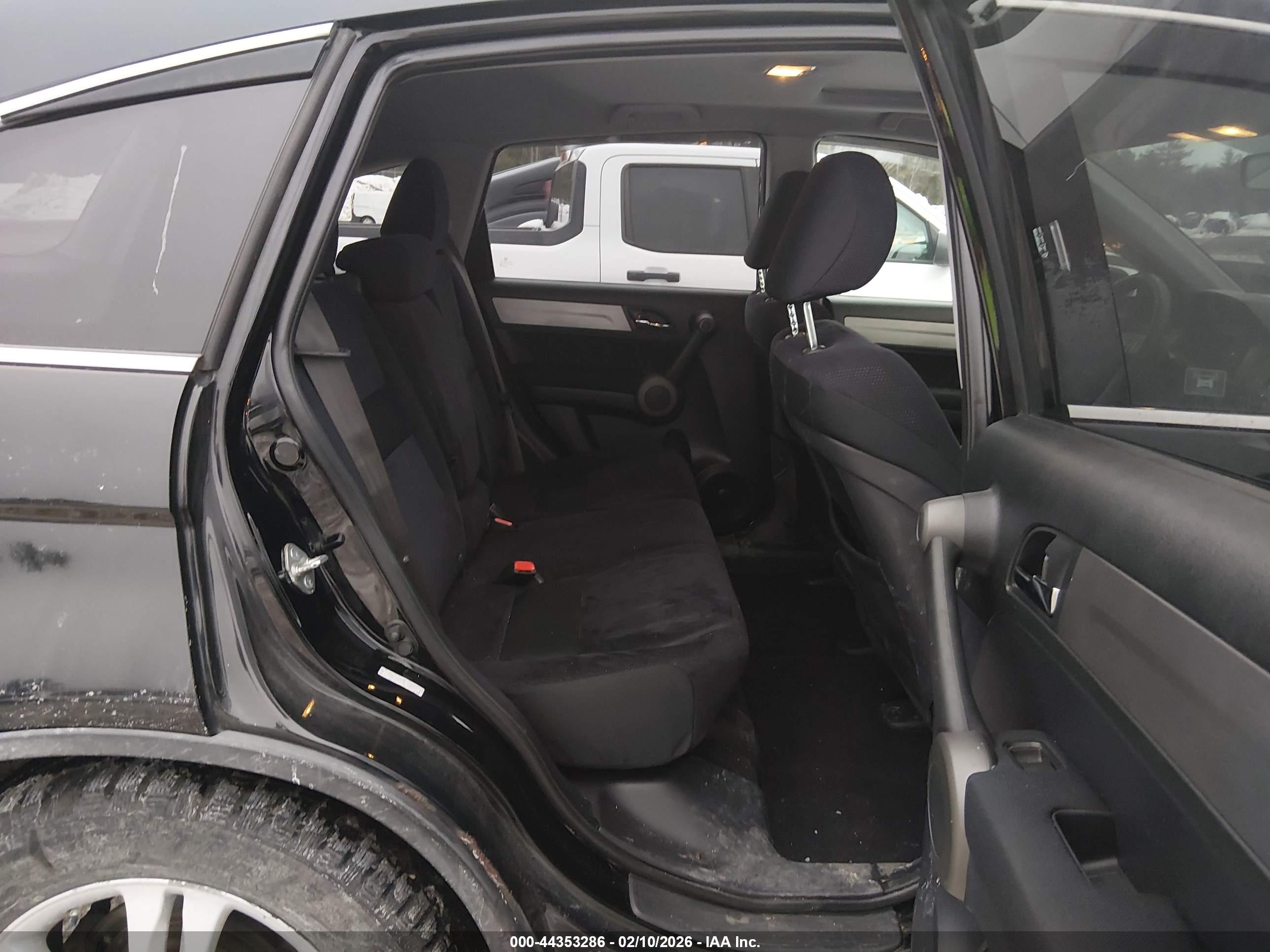 HONDA CR-V image 8
