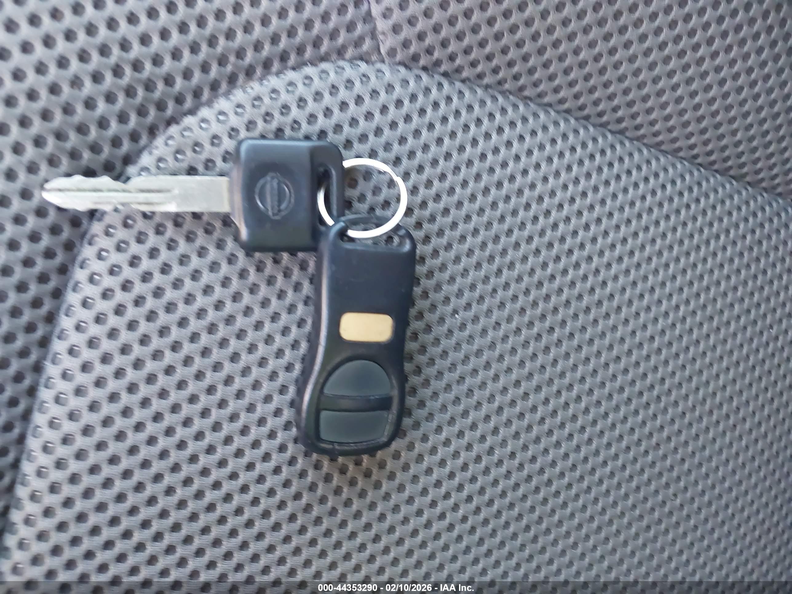 NISSAN FRONTIER image 11