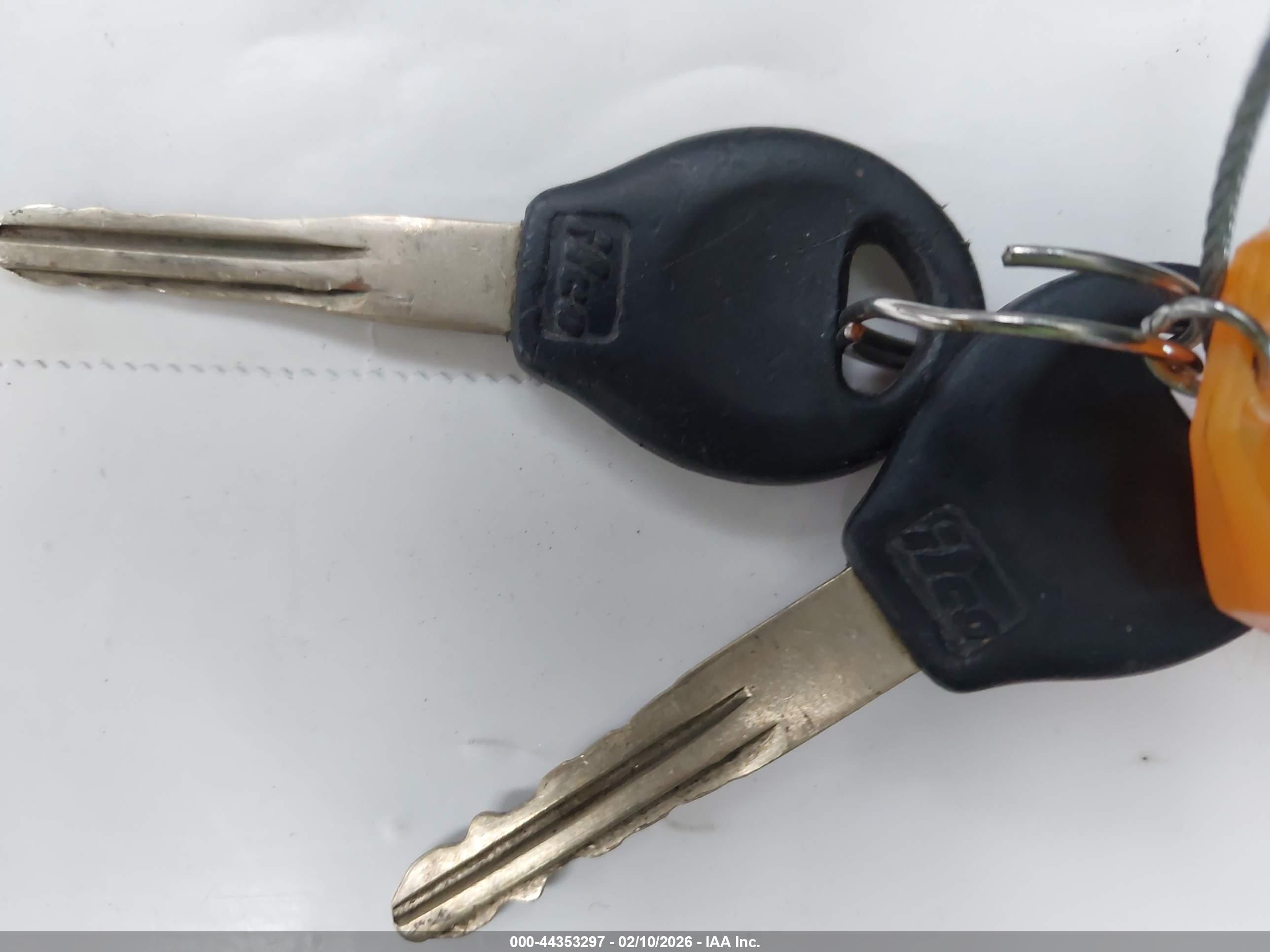 NISSAN FRONTIER image 11