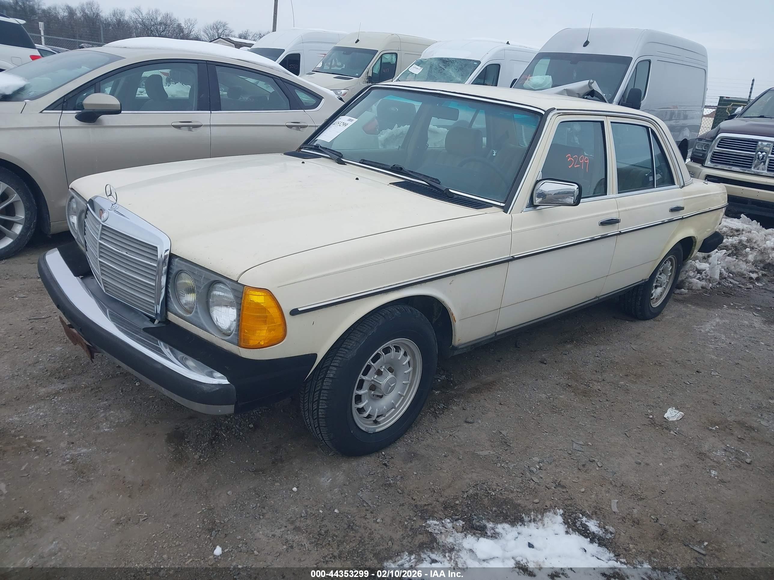 MERCEDES-BENZ 300 image 2