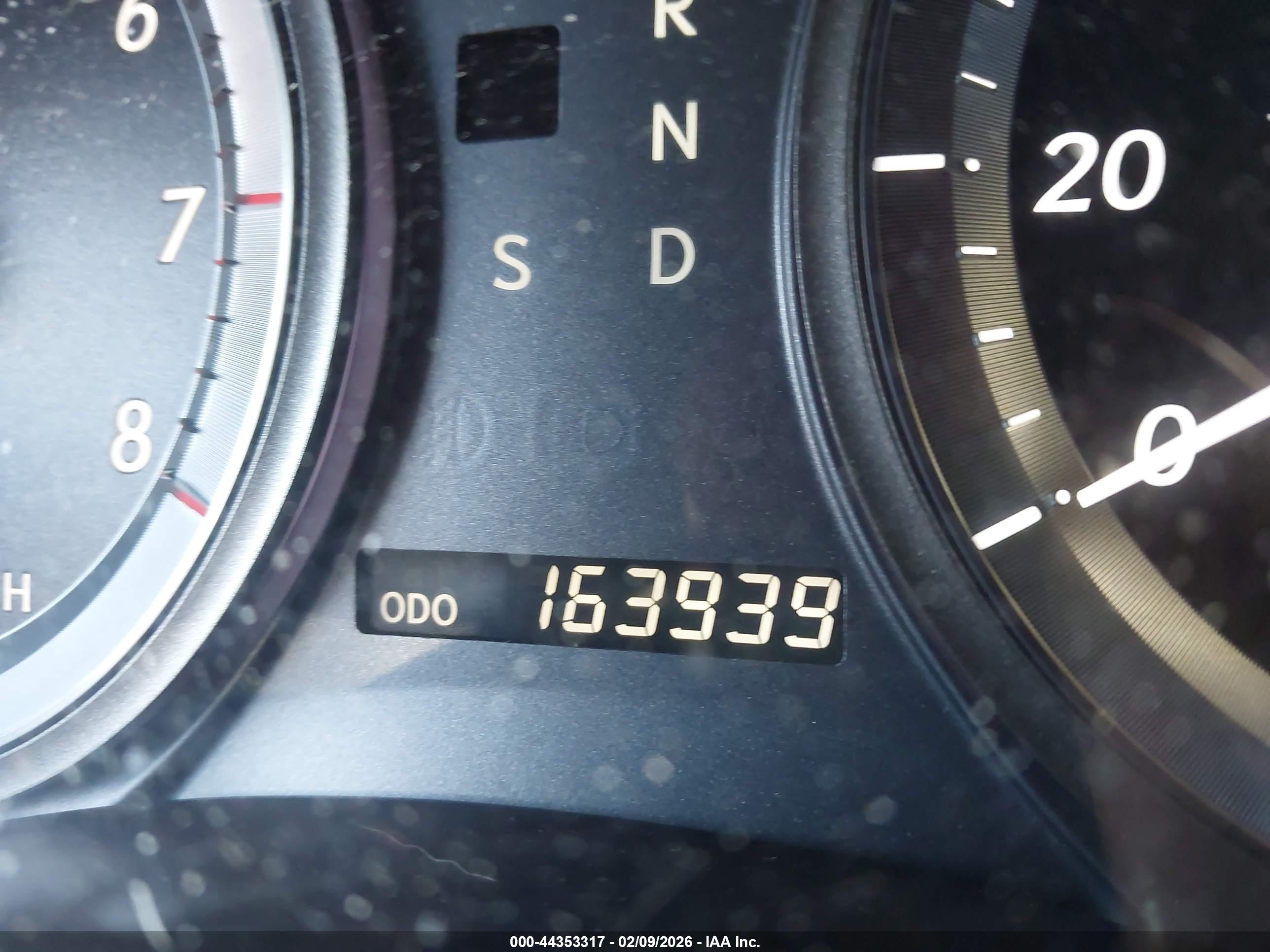 LEXUS ES image 7