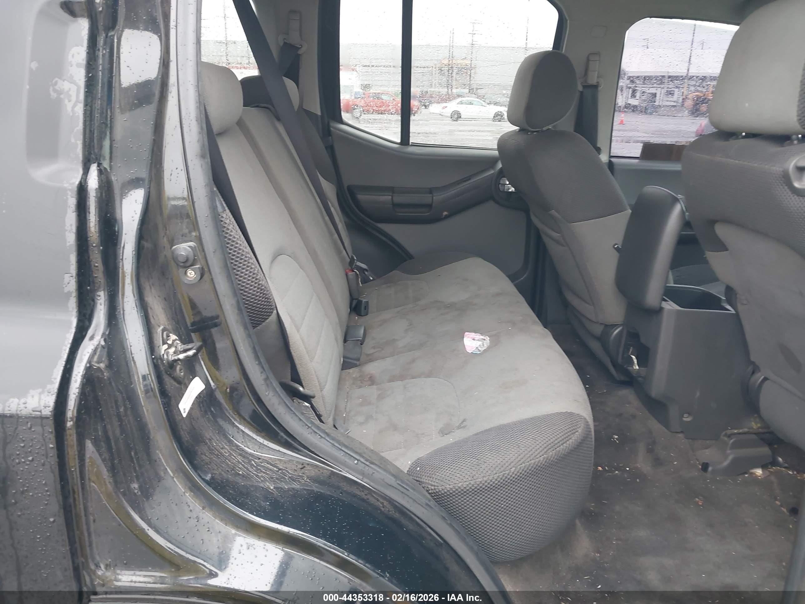 NISSAN XTERRA image 8
