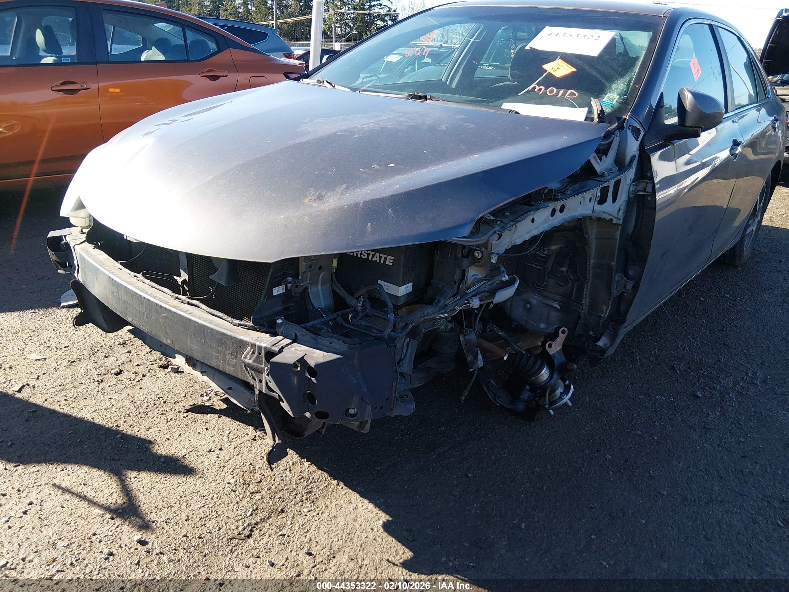 TOYOTA CAMRY image 6