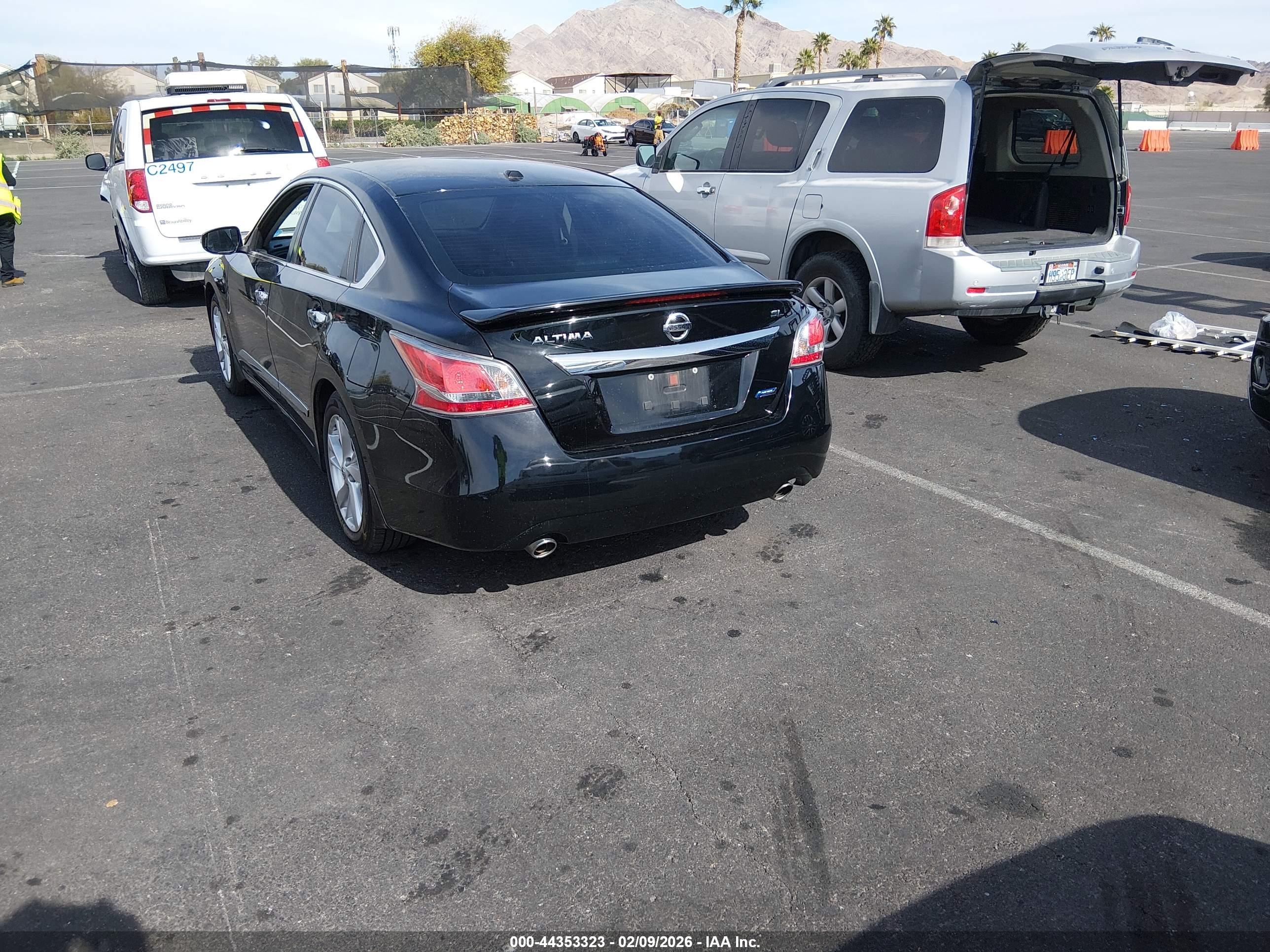 NISSAN ALTIMA image 3