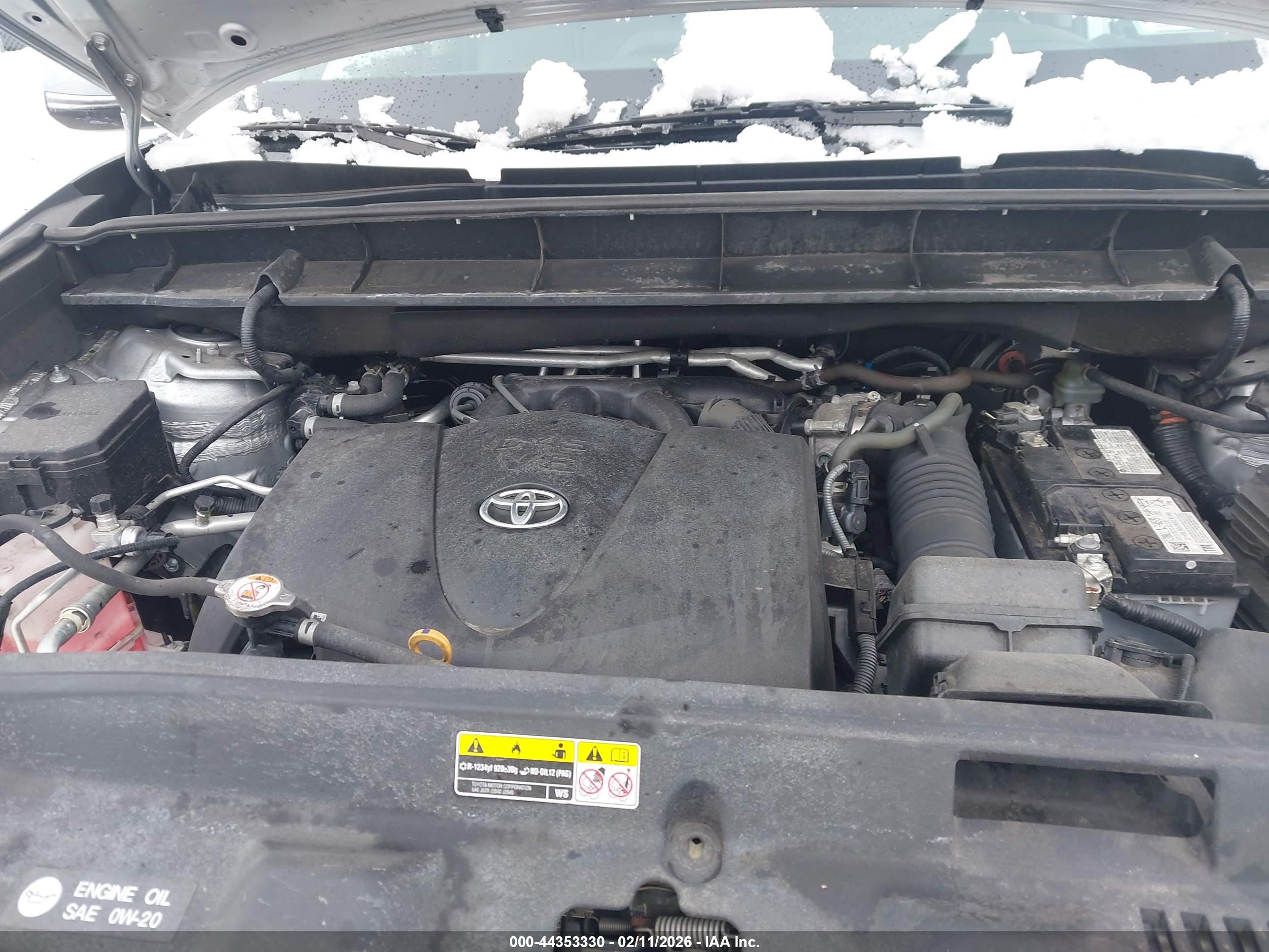 TOYOTA HIGHLANDER image 10