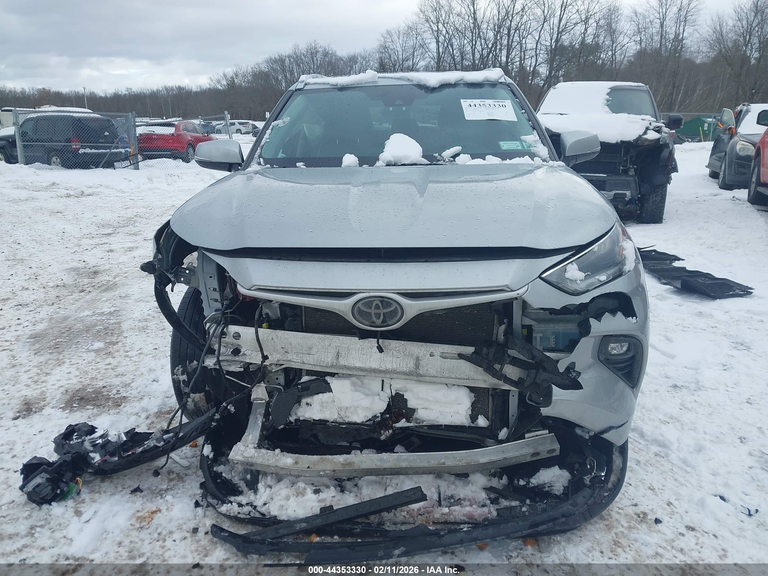 TOYOTA HIGHLANDER image 6