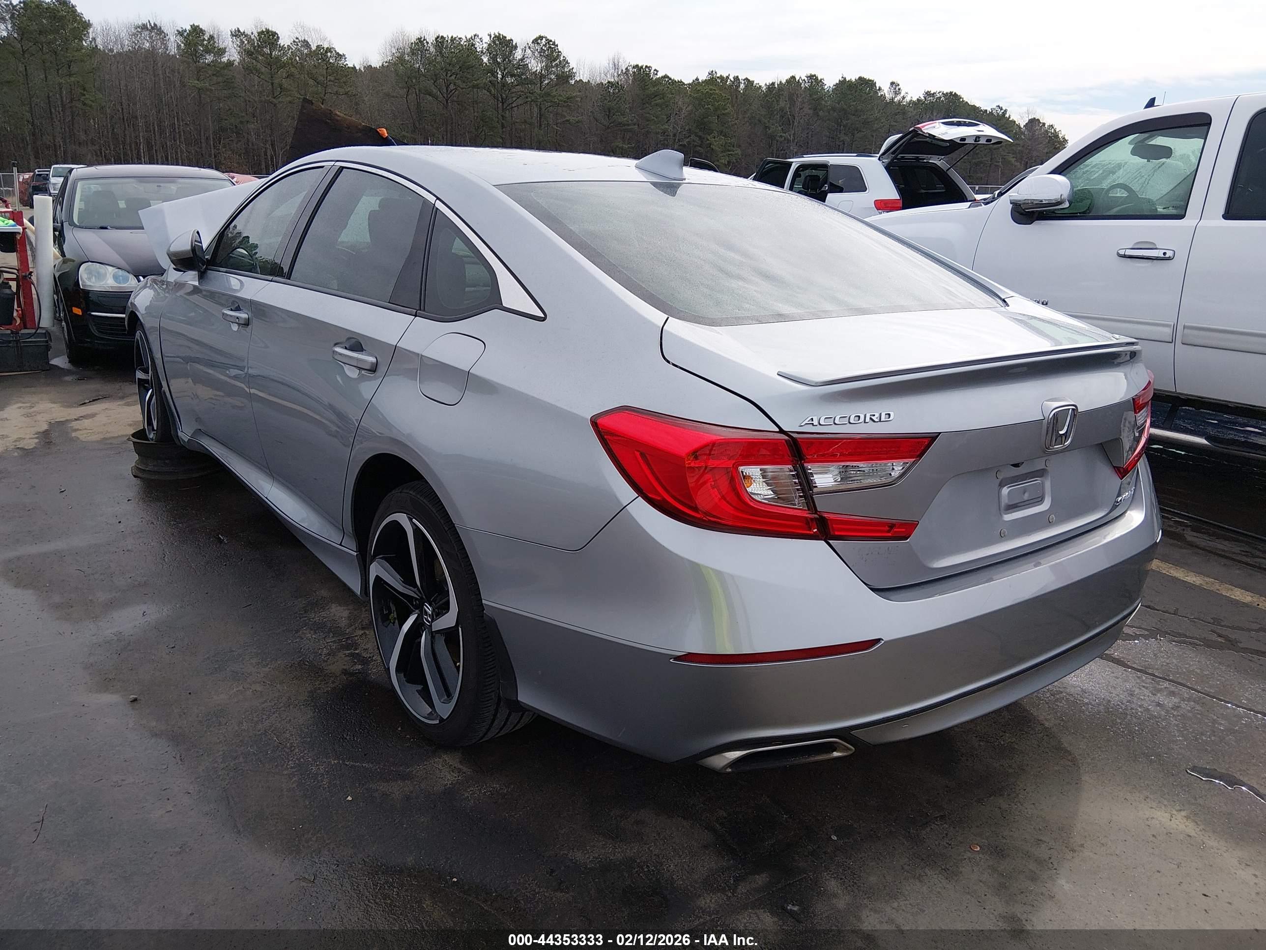 HONDA ACCORD image 3