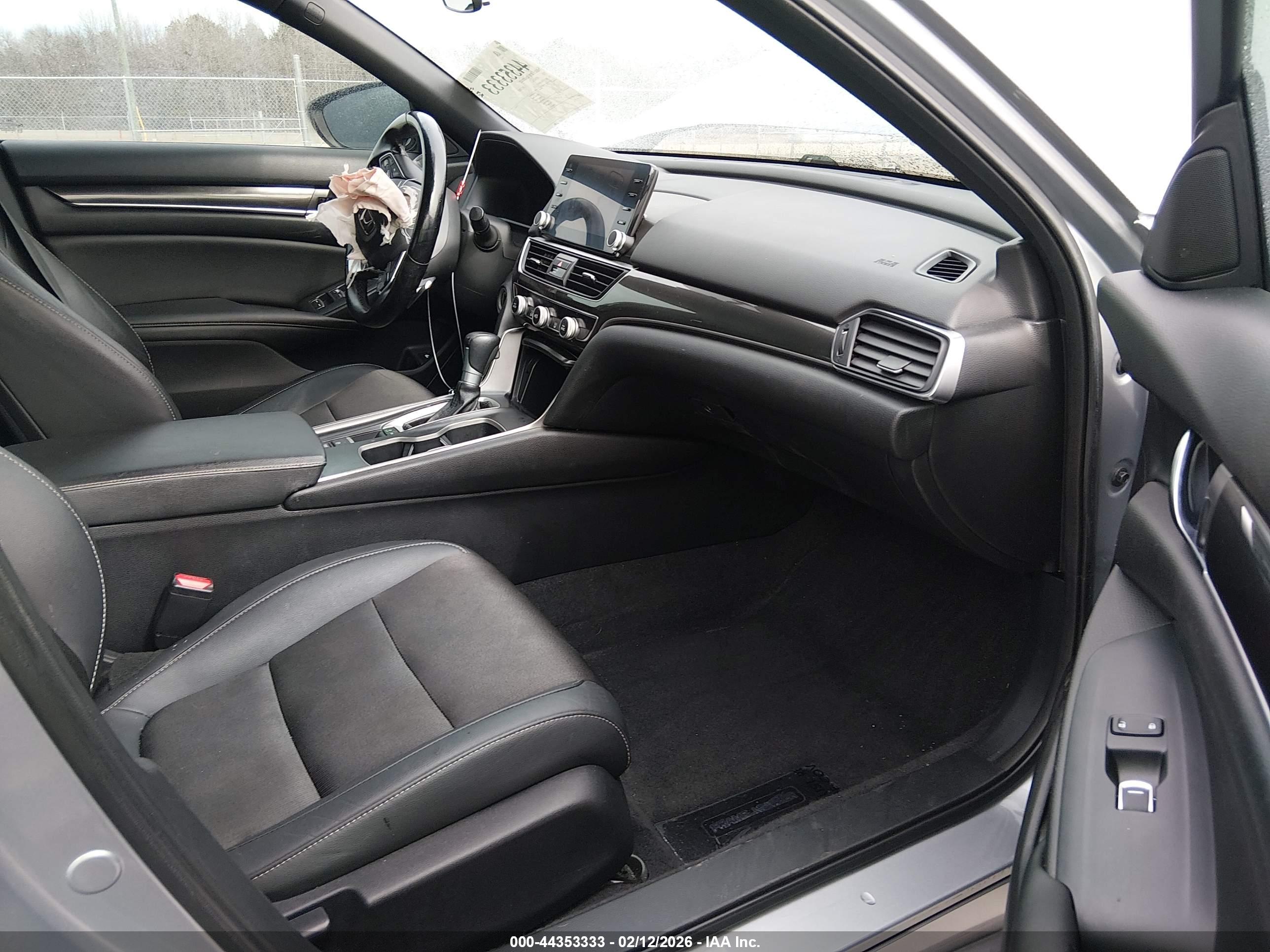 HONDA ACCORD image 5