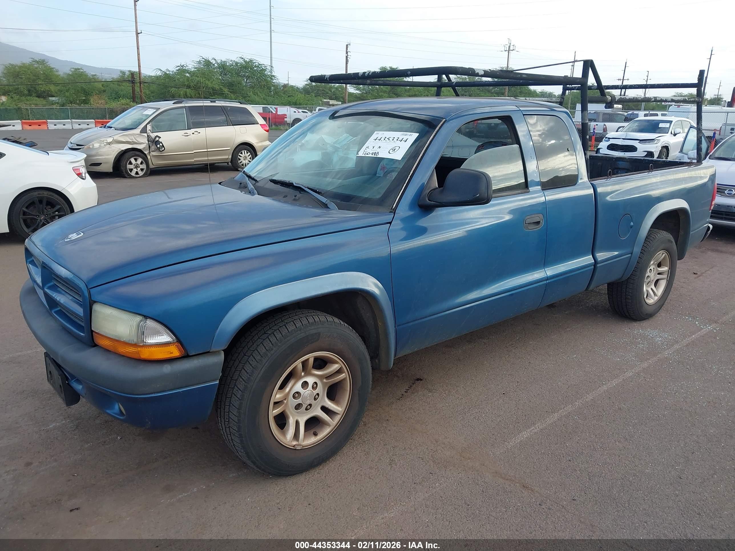 DODGE DAKOTA image 2