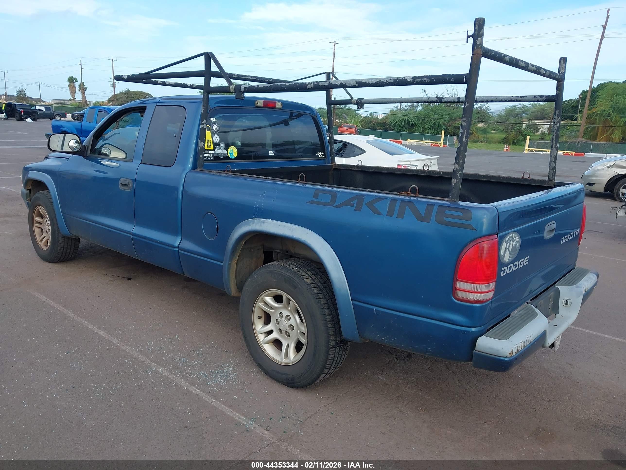 DODGE DAKOTA image 3